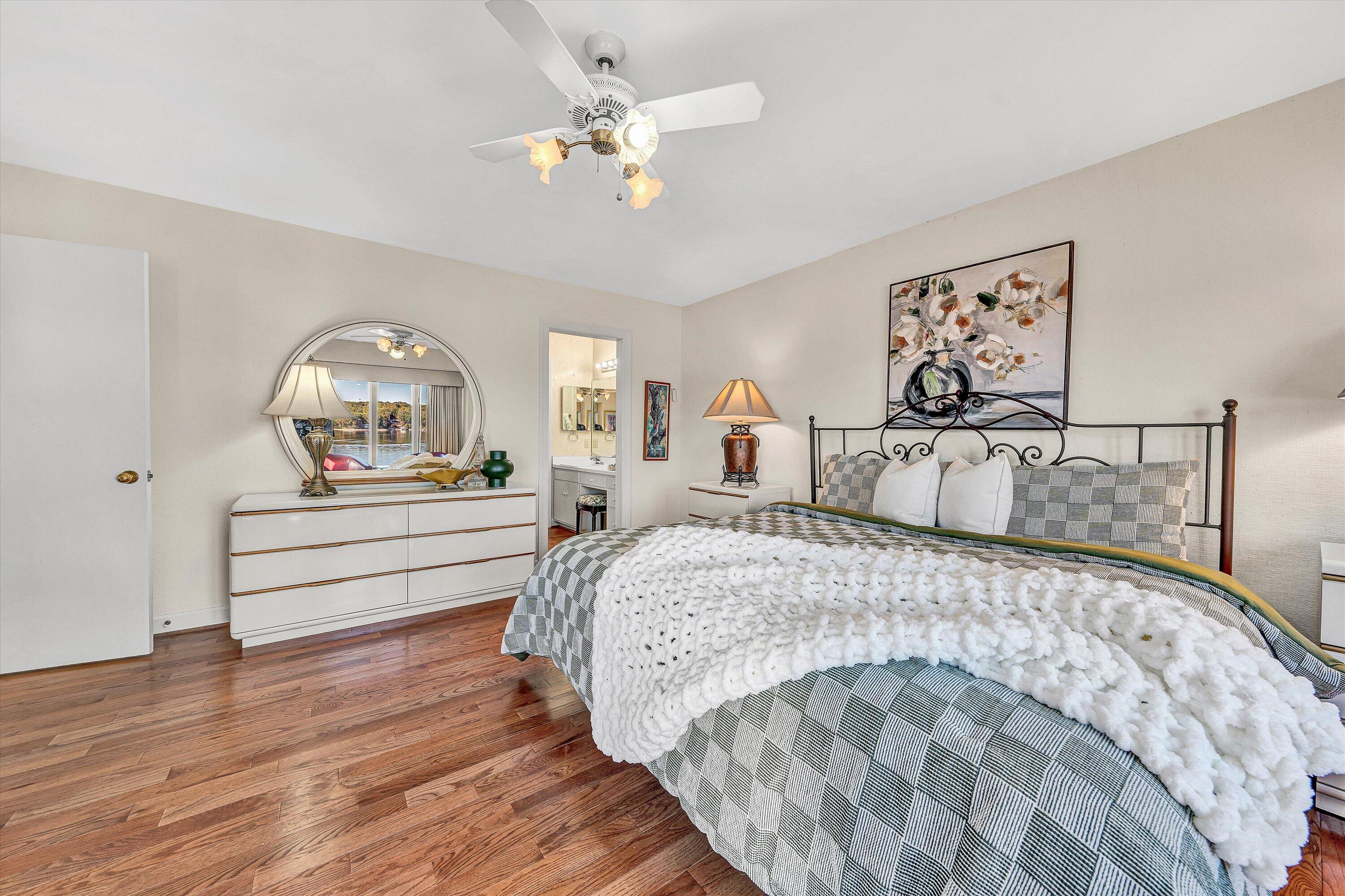 112 Gangplank CIR