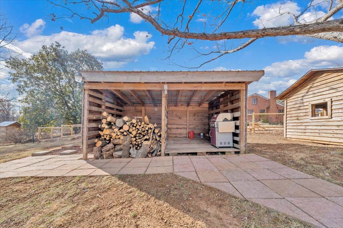 517 Boxley RD