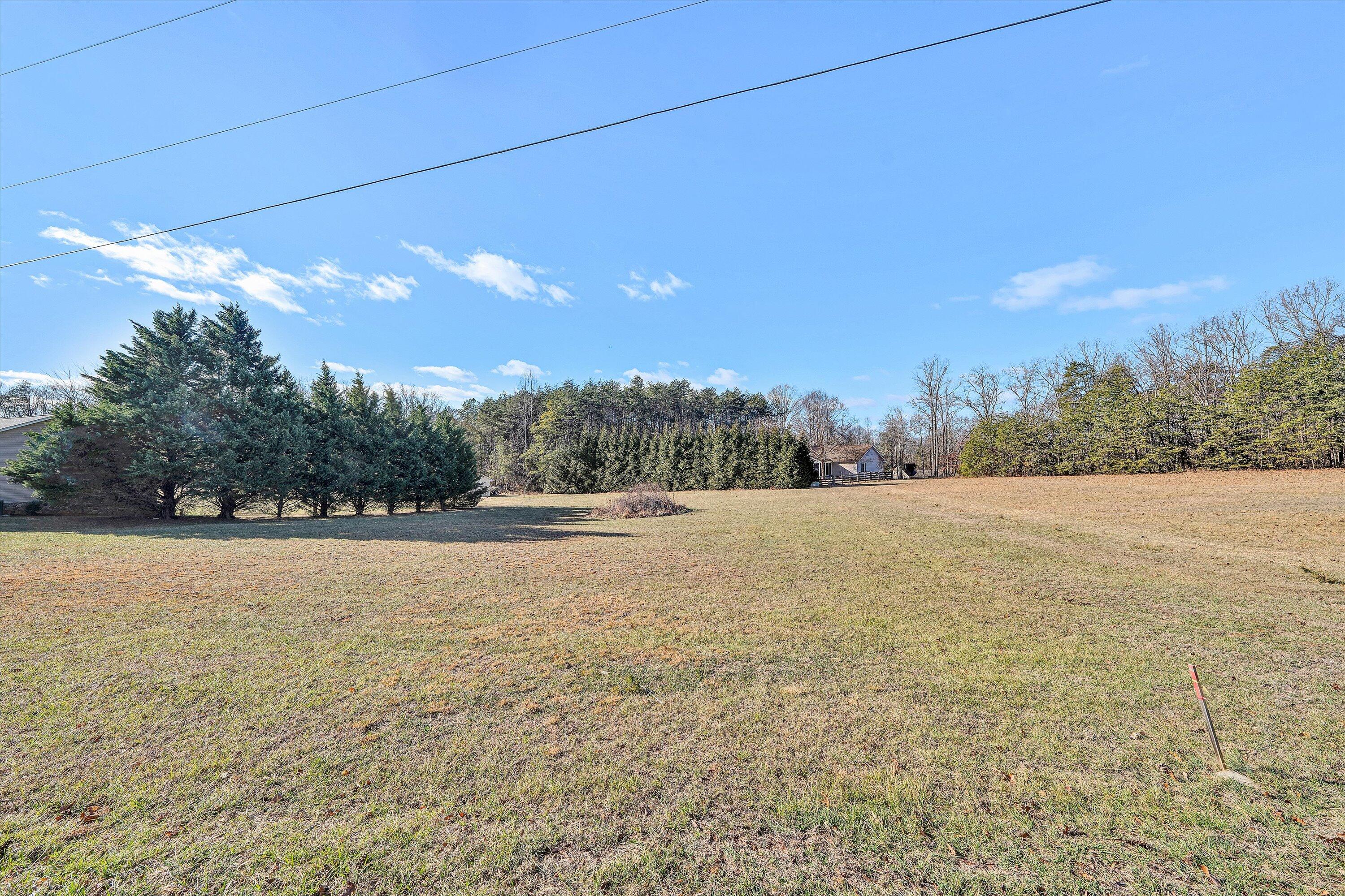 Lot 22 Rolling RD