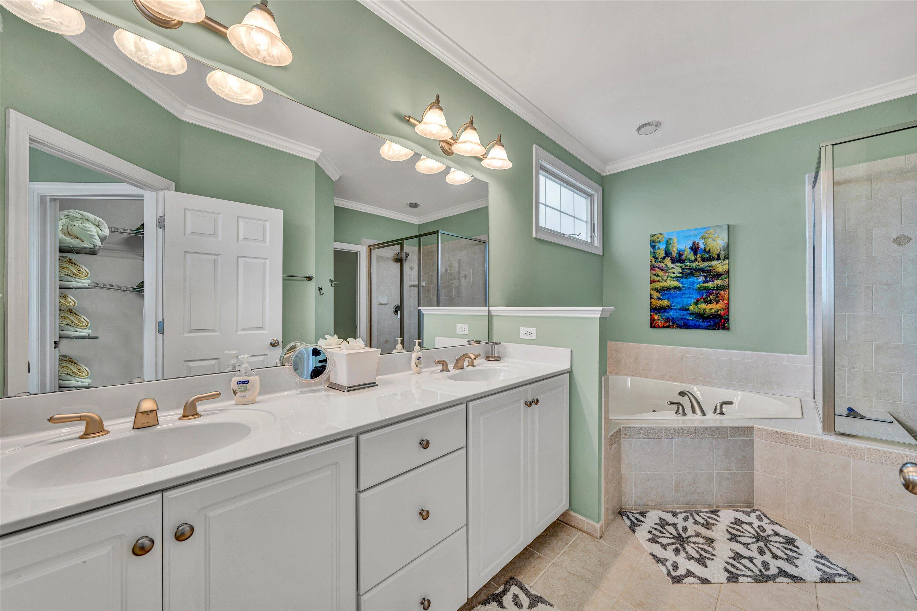 355 Haley Scott DR