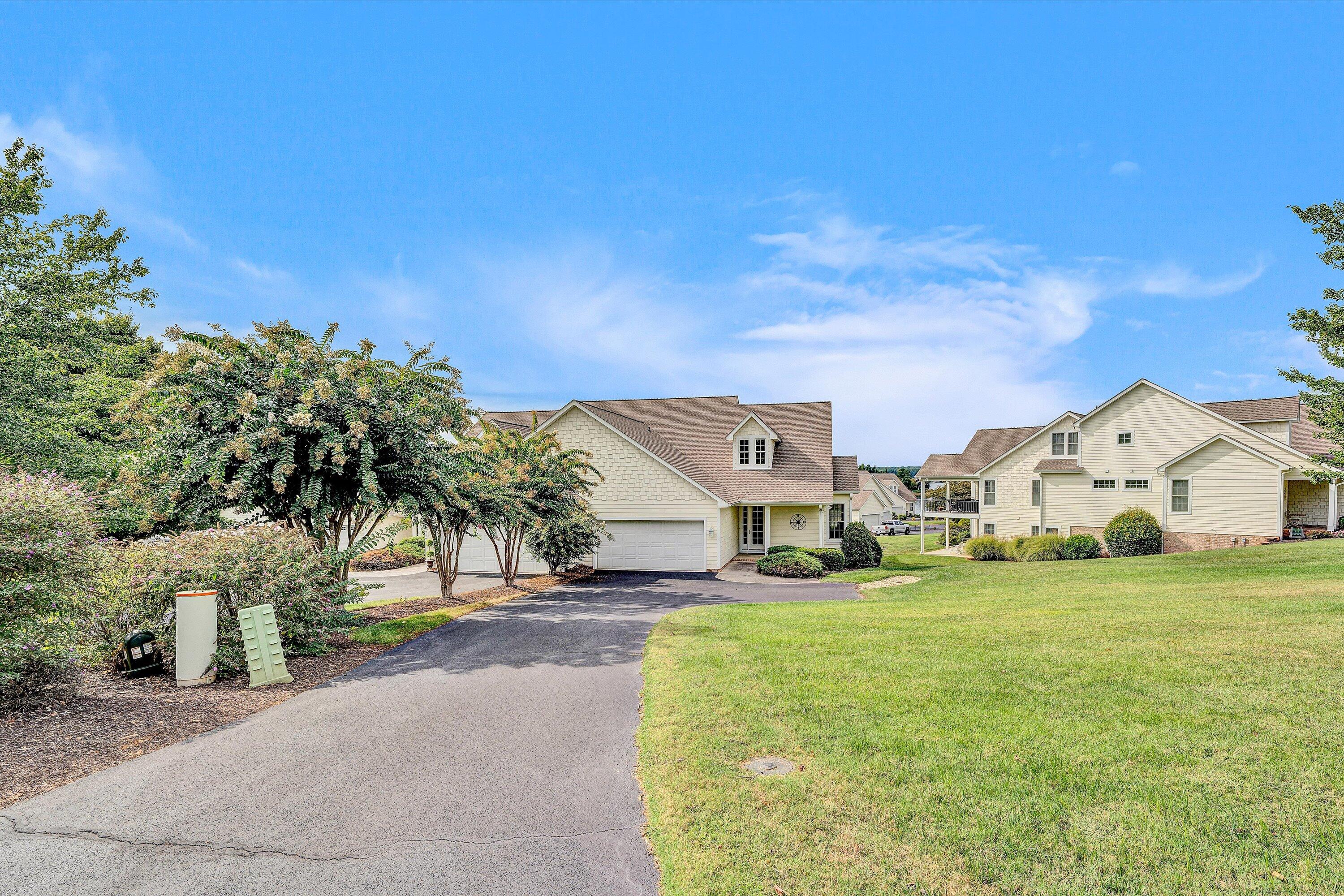 355 Haley Scott DR