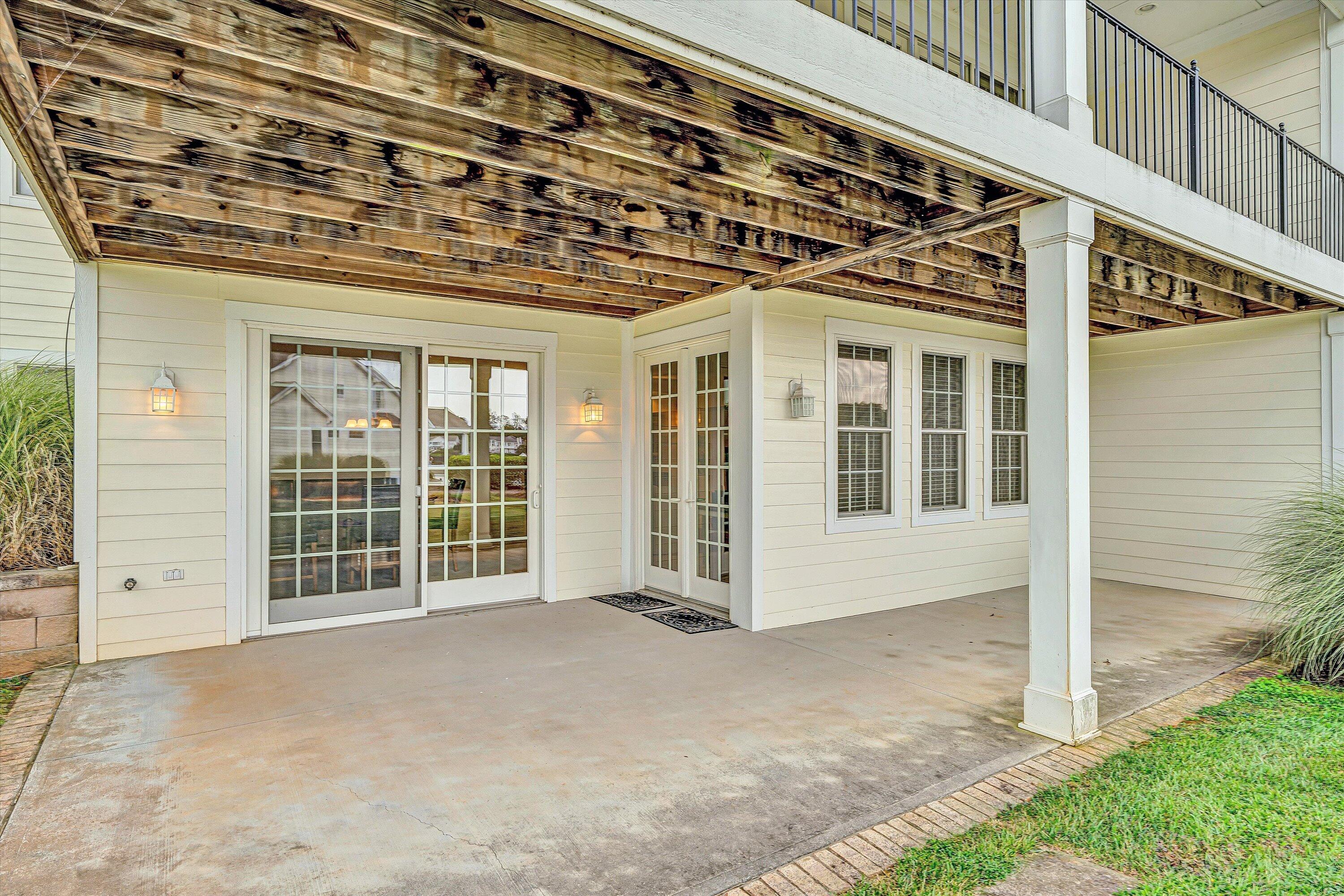 355 Haley Scott DR