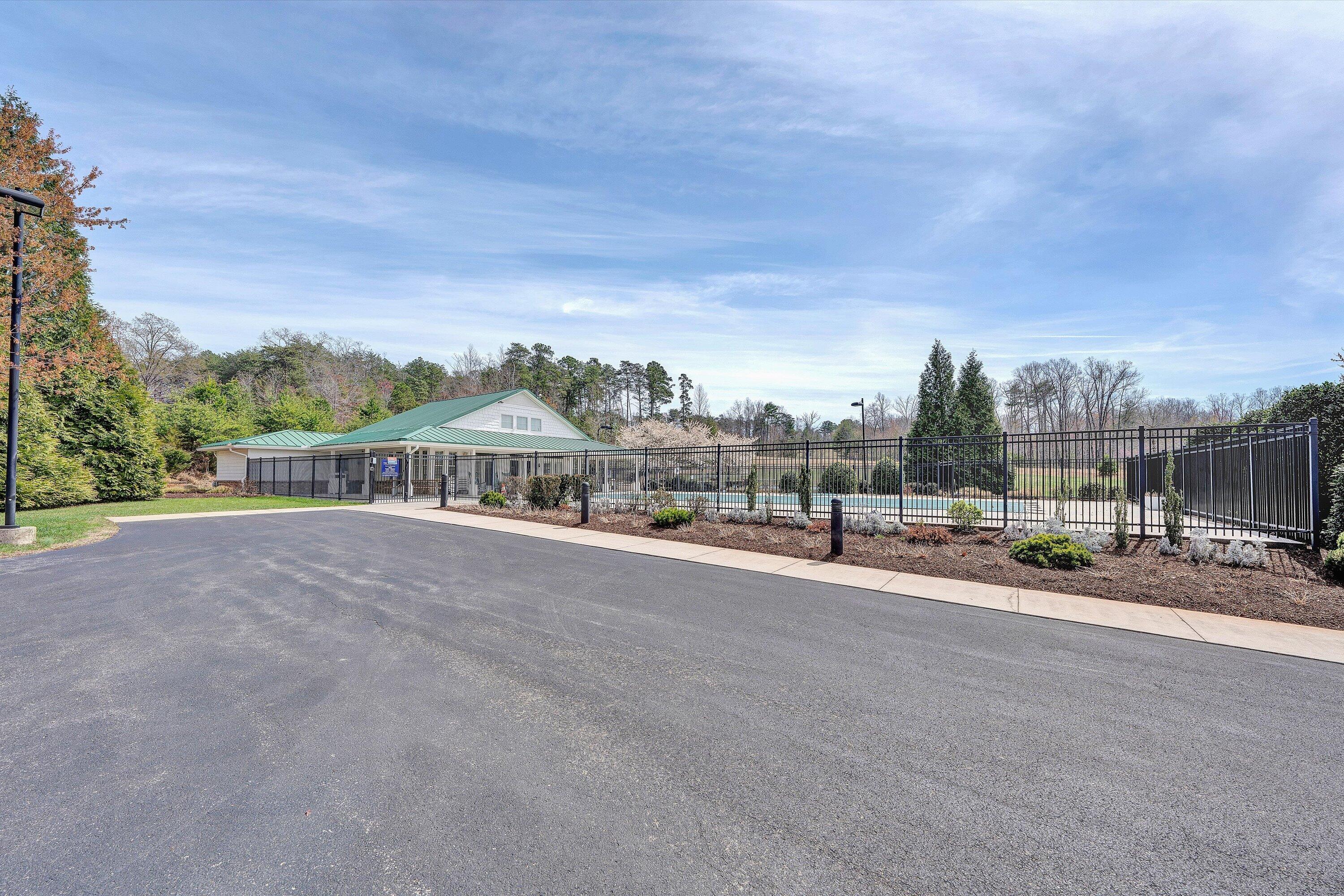 355 Haley Scott DR
