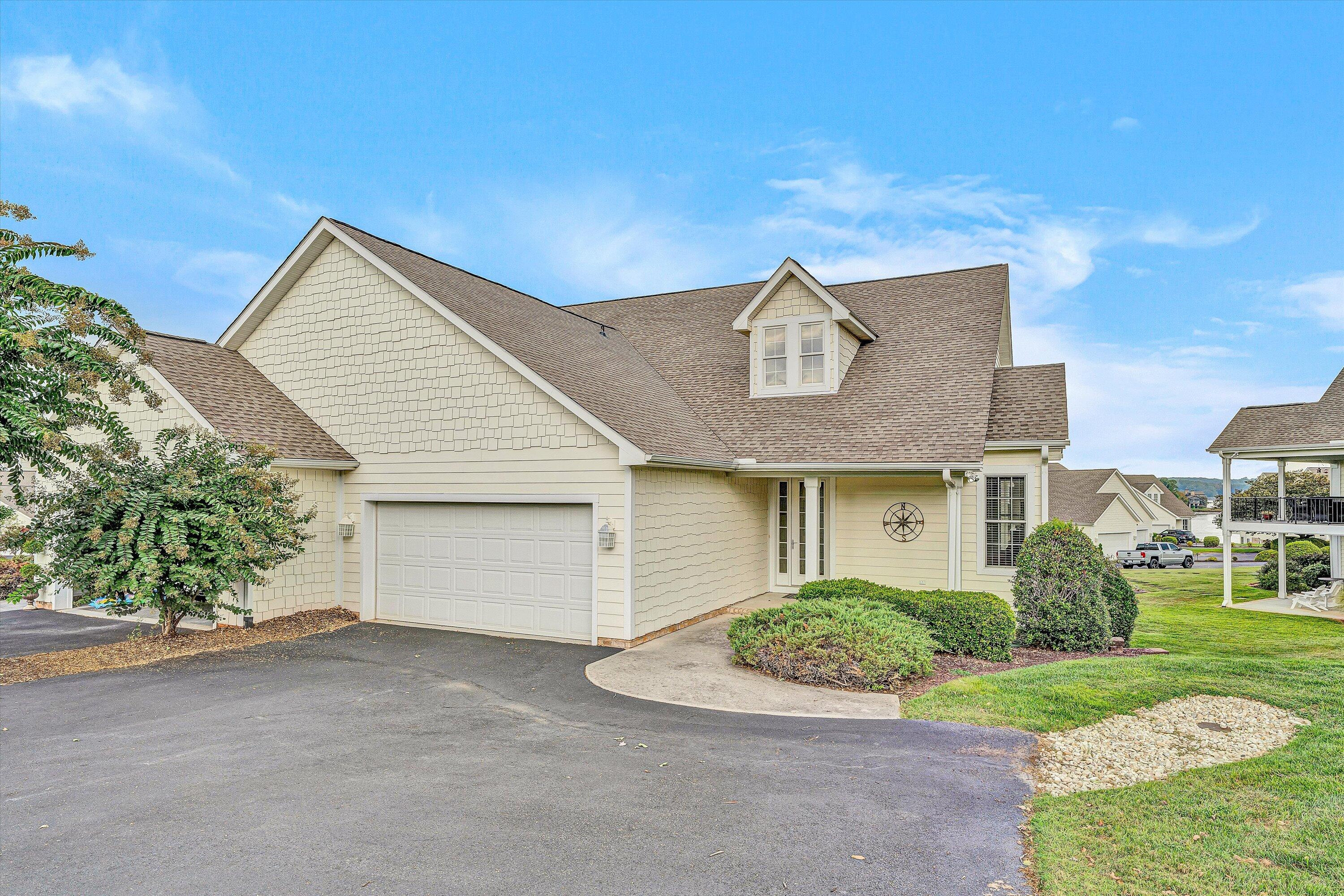 355 Haley Scott DR