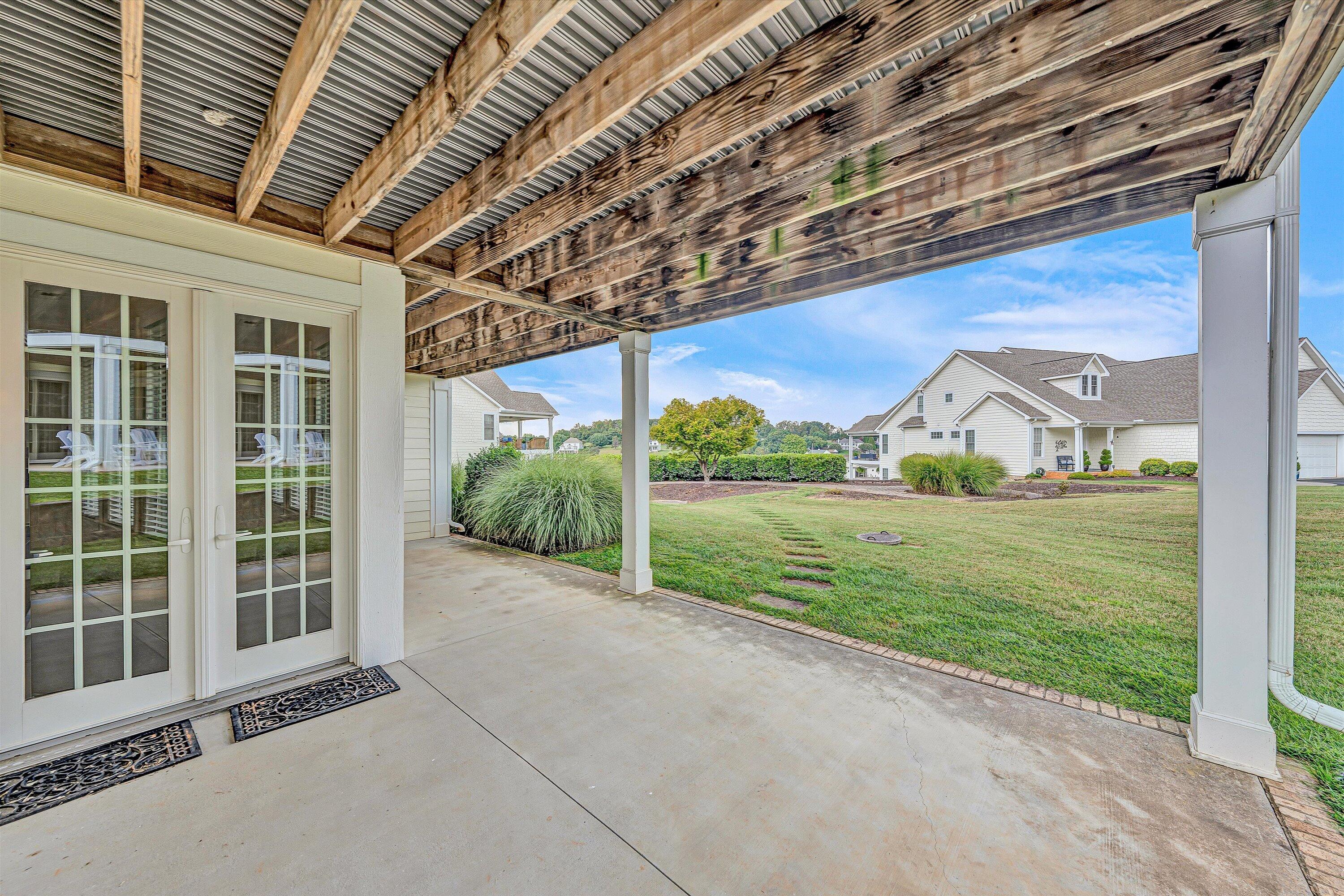355 Haley Scott DR