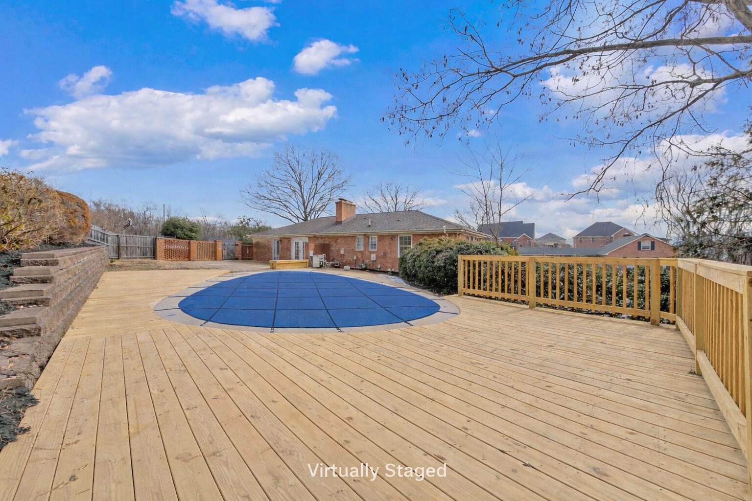 971 Stonegate DR