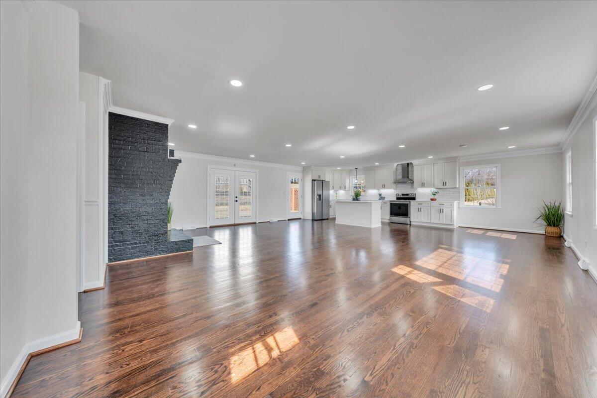 971 Stonegate DR