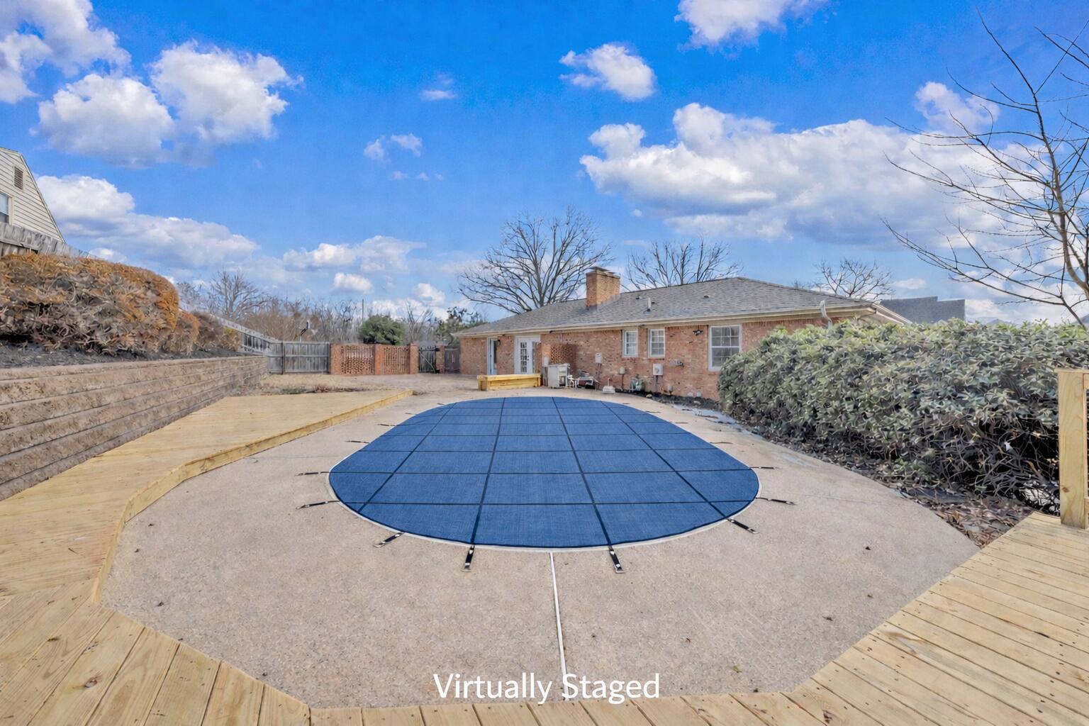 971 Stonegate DR