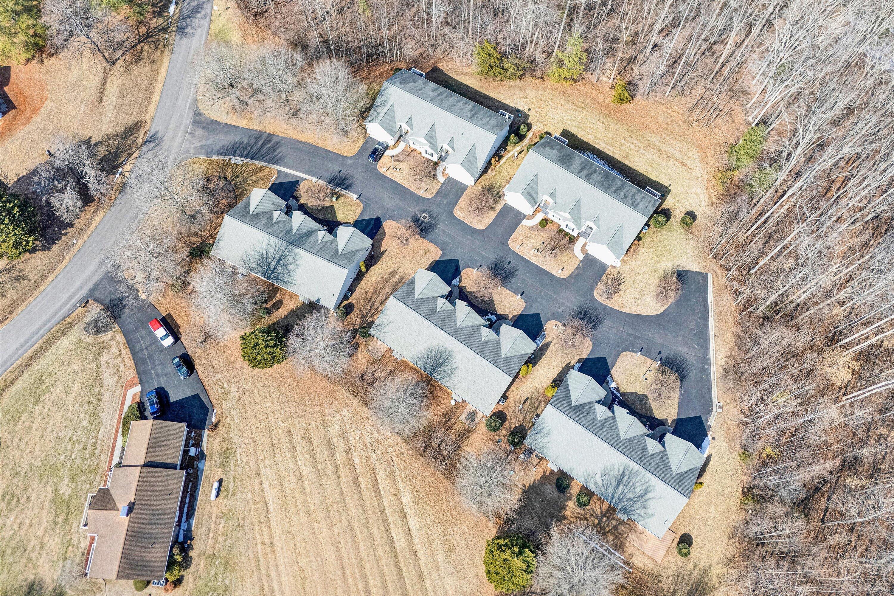 51 Fairway Oaks DR Unit: 8
