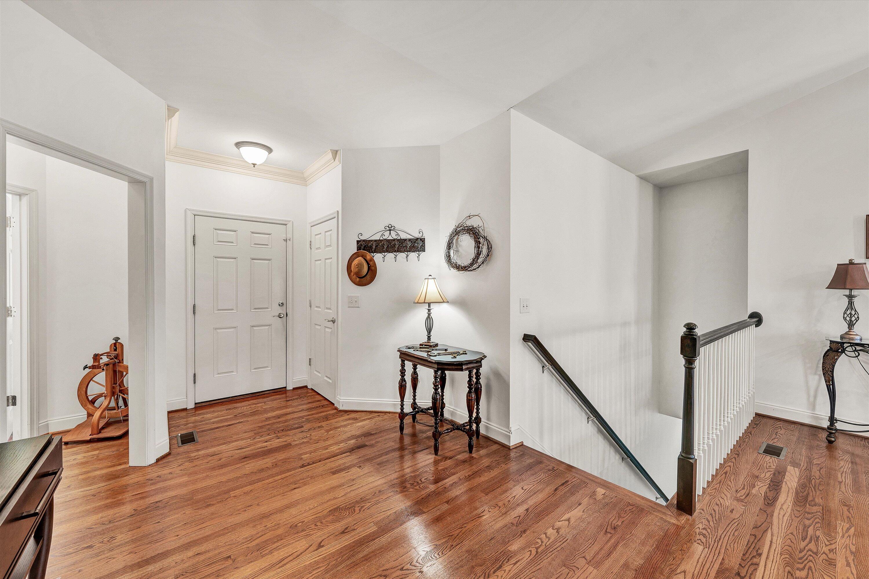 51 Fairway Oaks DR Unit: 8