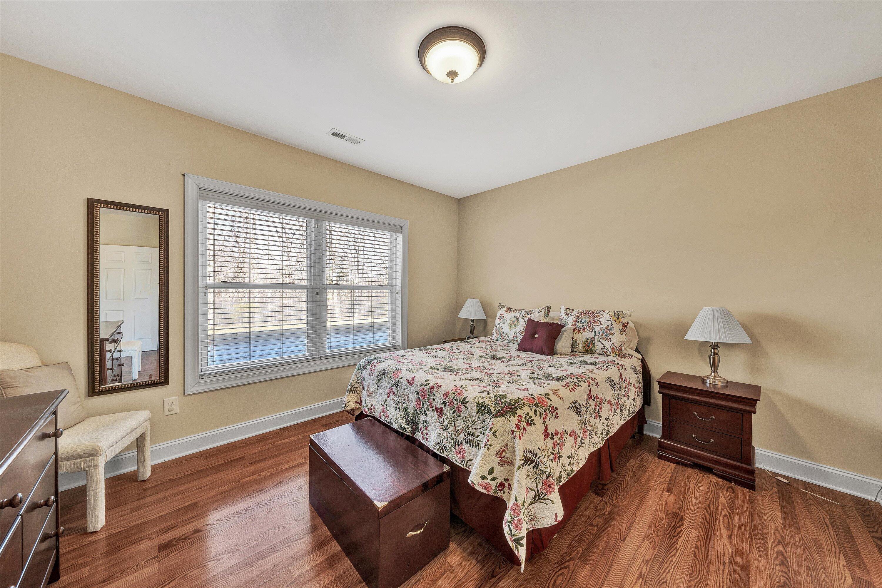 51 Fairway Oaks DR Unit: 8