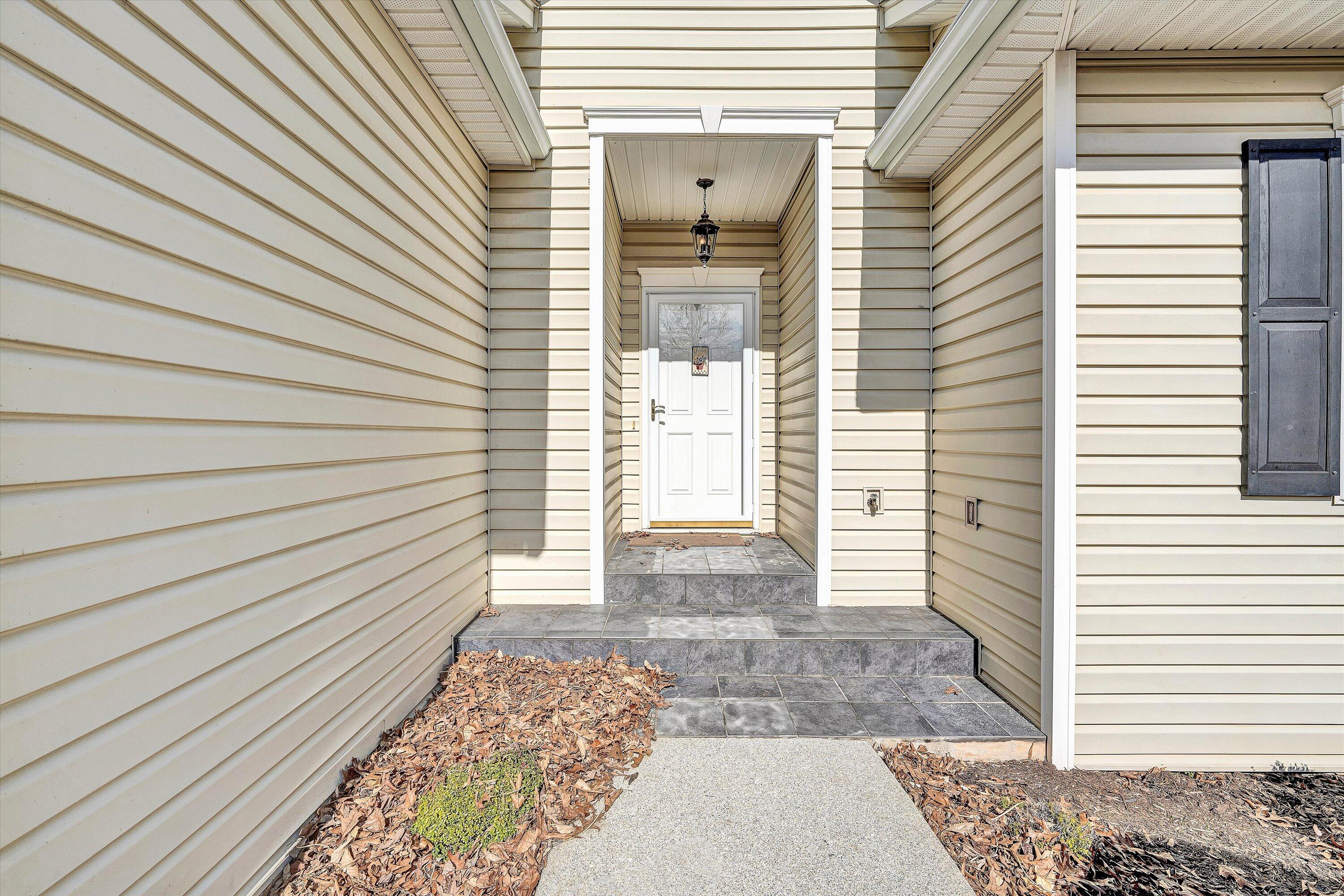 51 Fairway Oaks DR Unit: 8