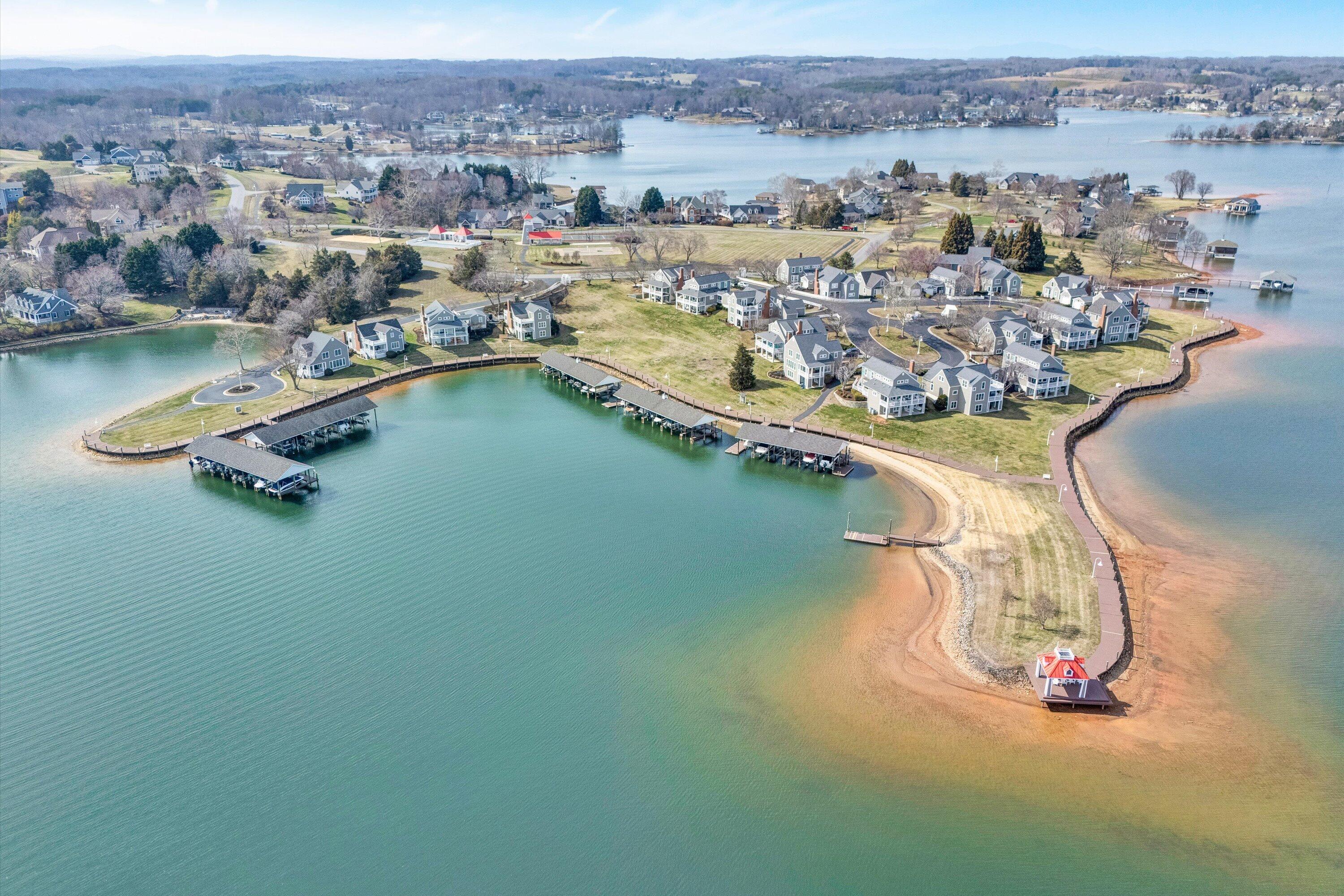 20 South Pointe LN