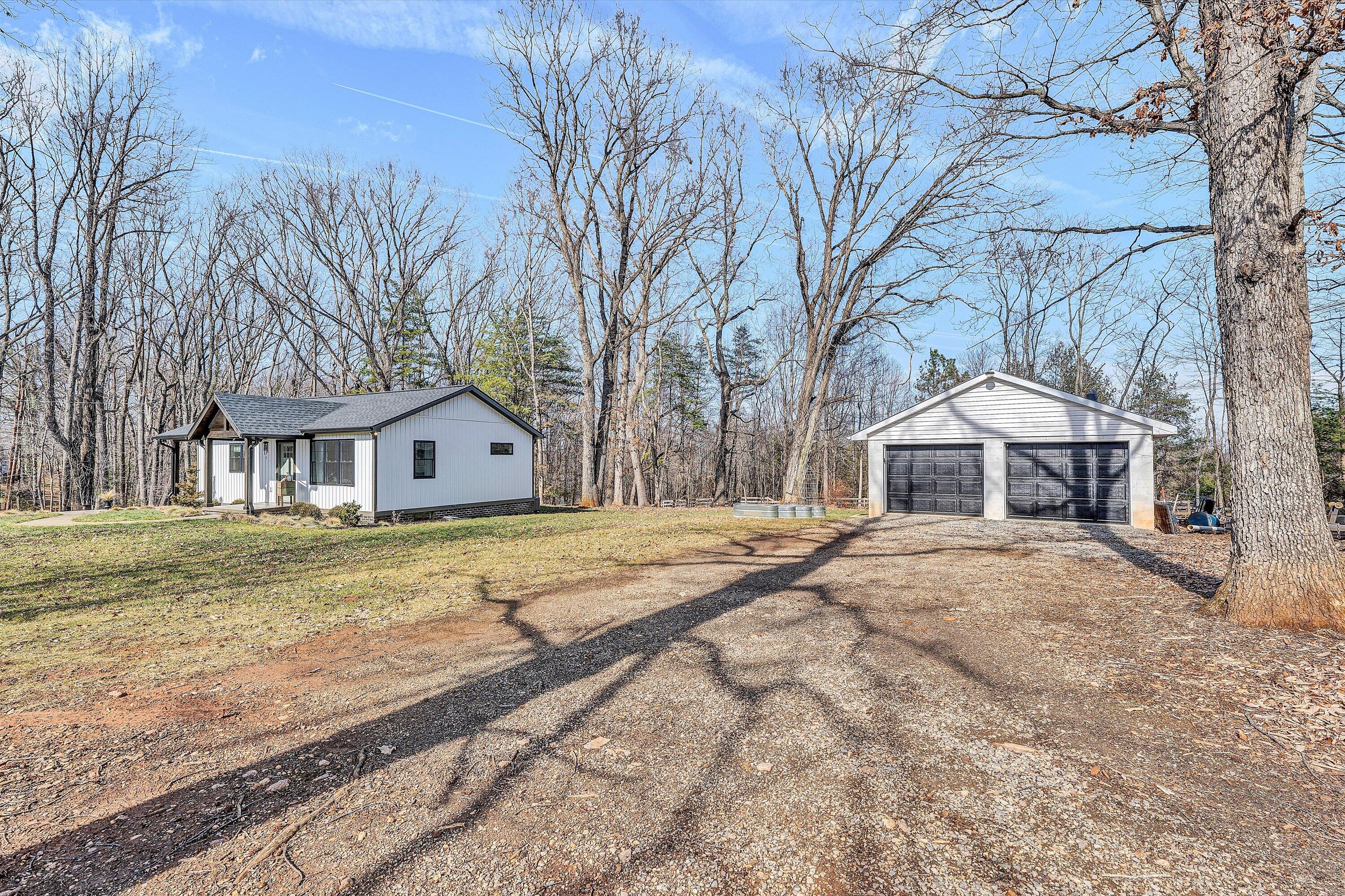 1990 Edwardsville RD