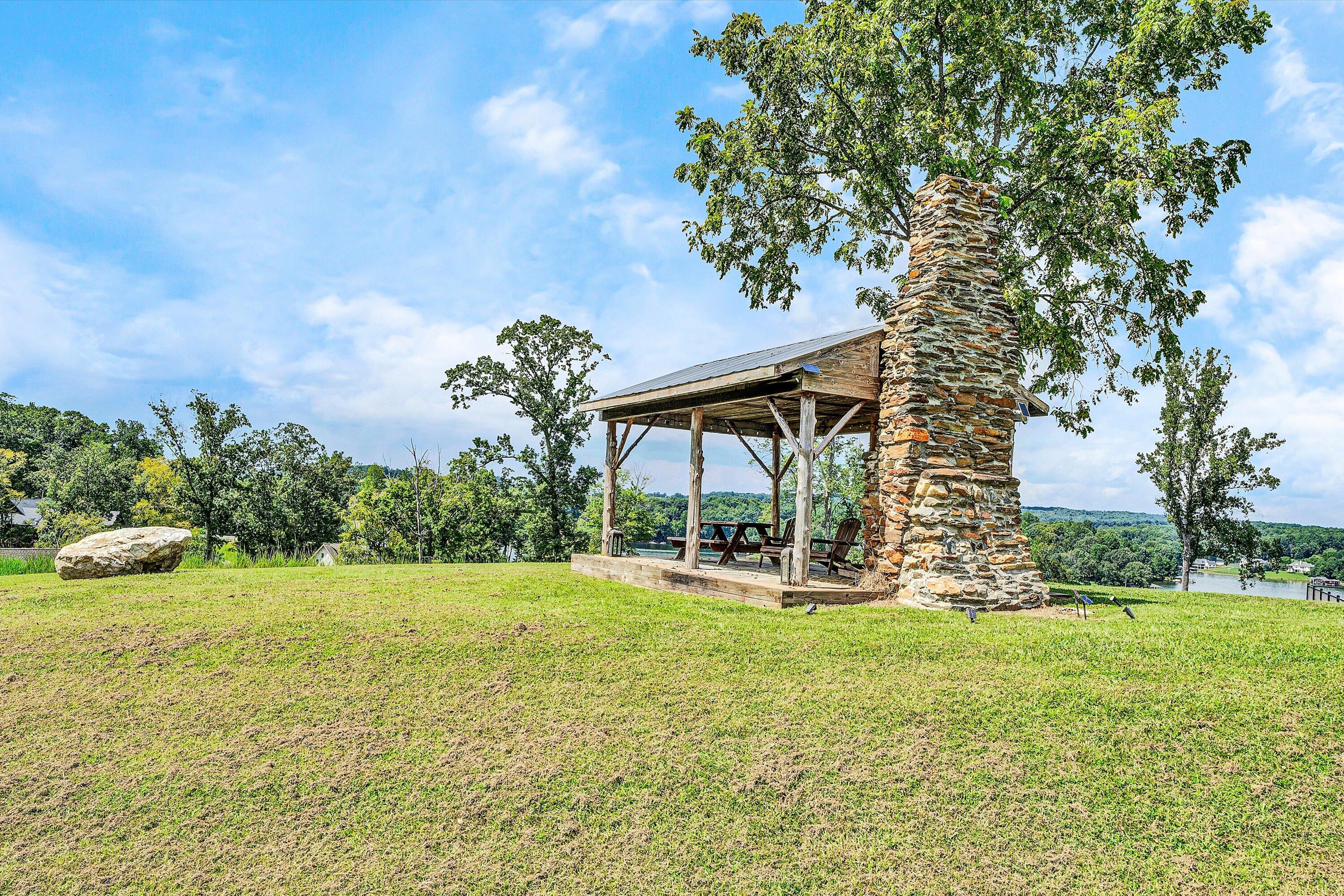 Lot 22 Cliffs DR