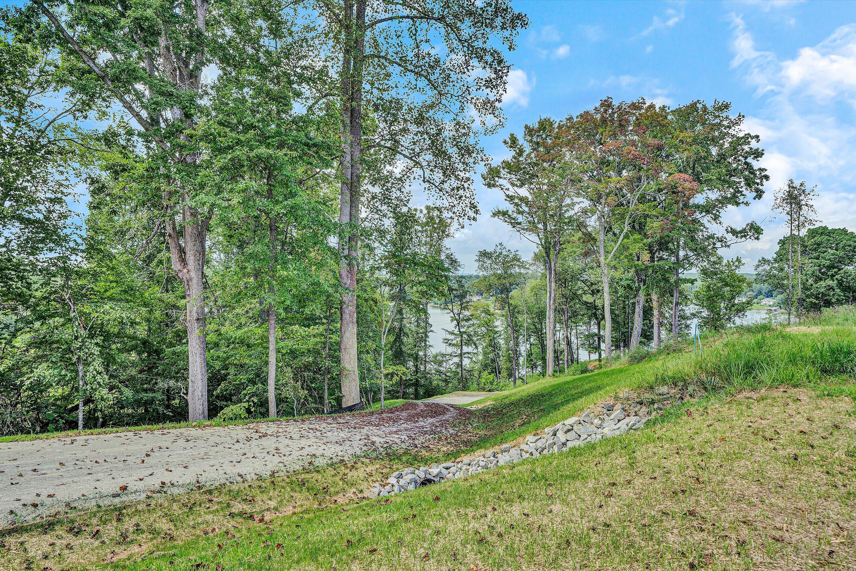 Lot 22 Cliffs DR