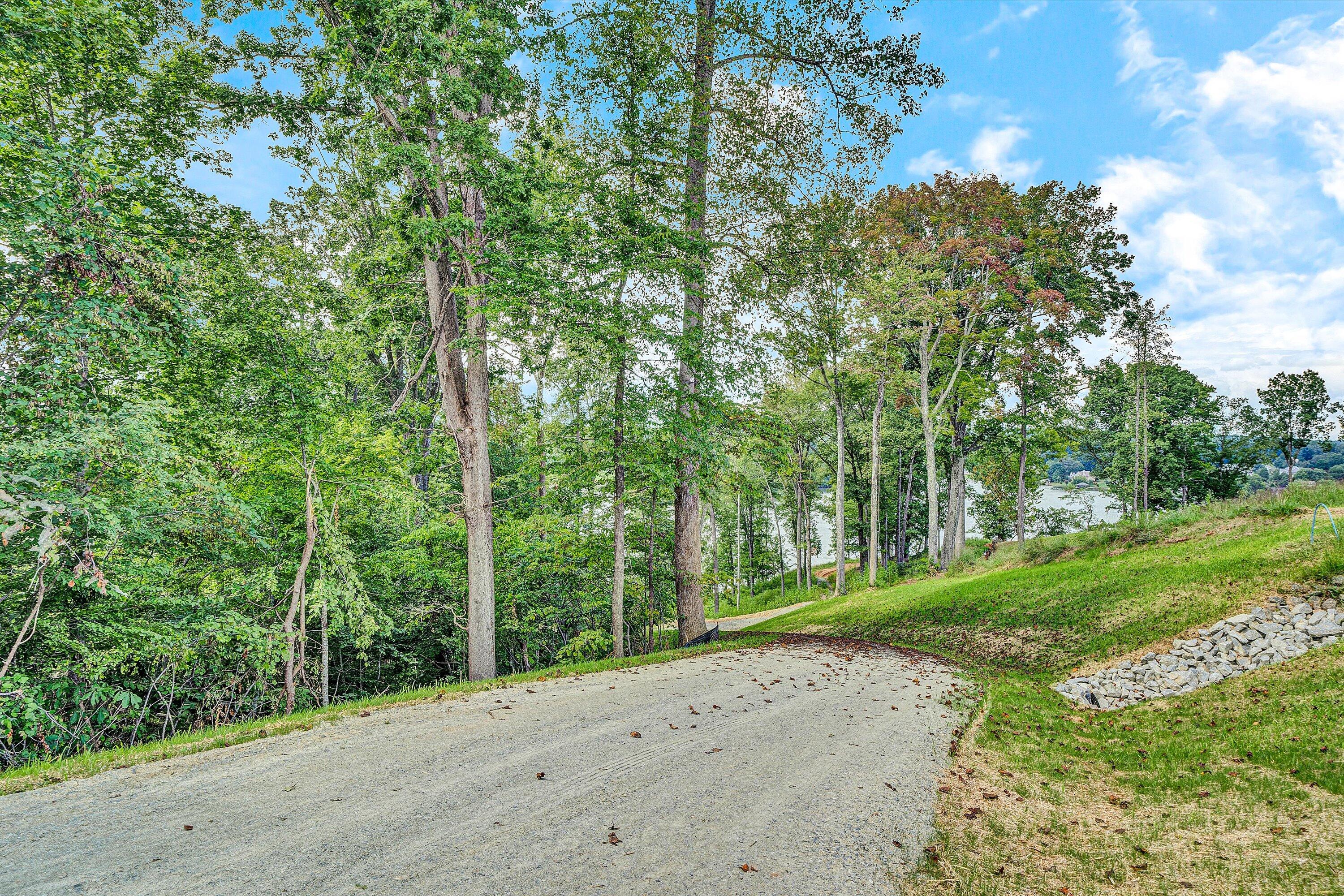 Lot 22 Cliffs DR