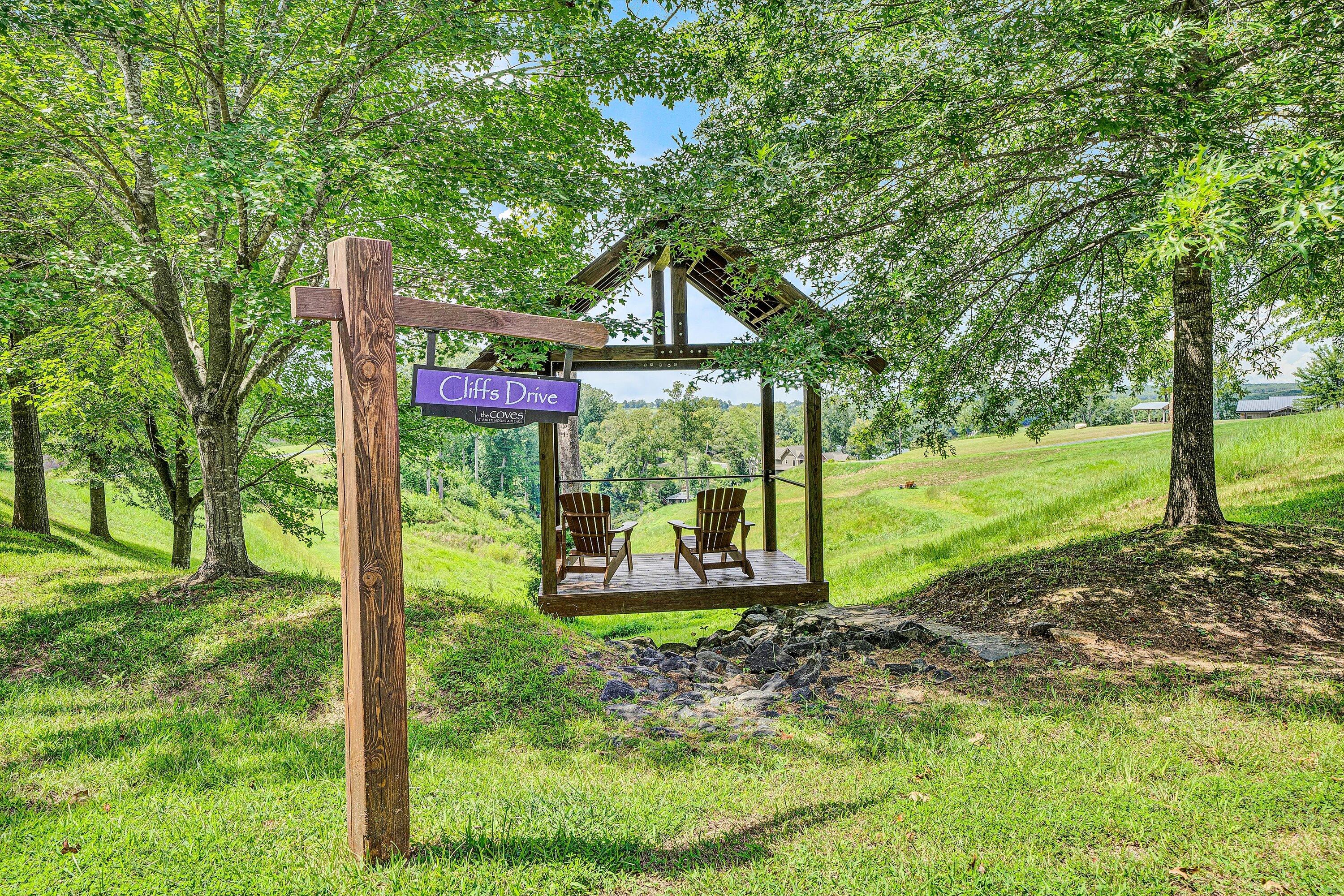 Lot 22 Cliffs DR