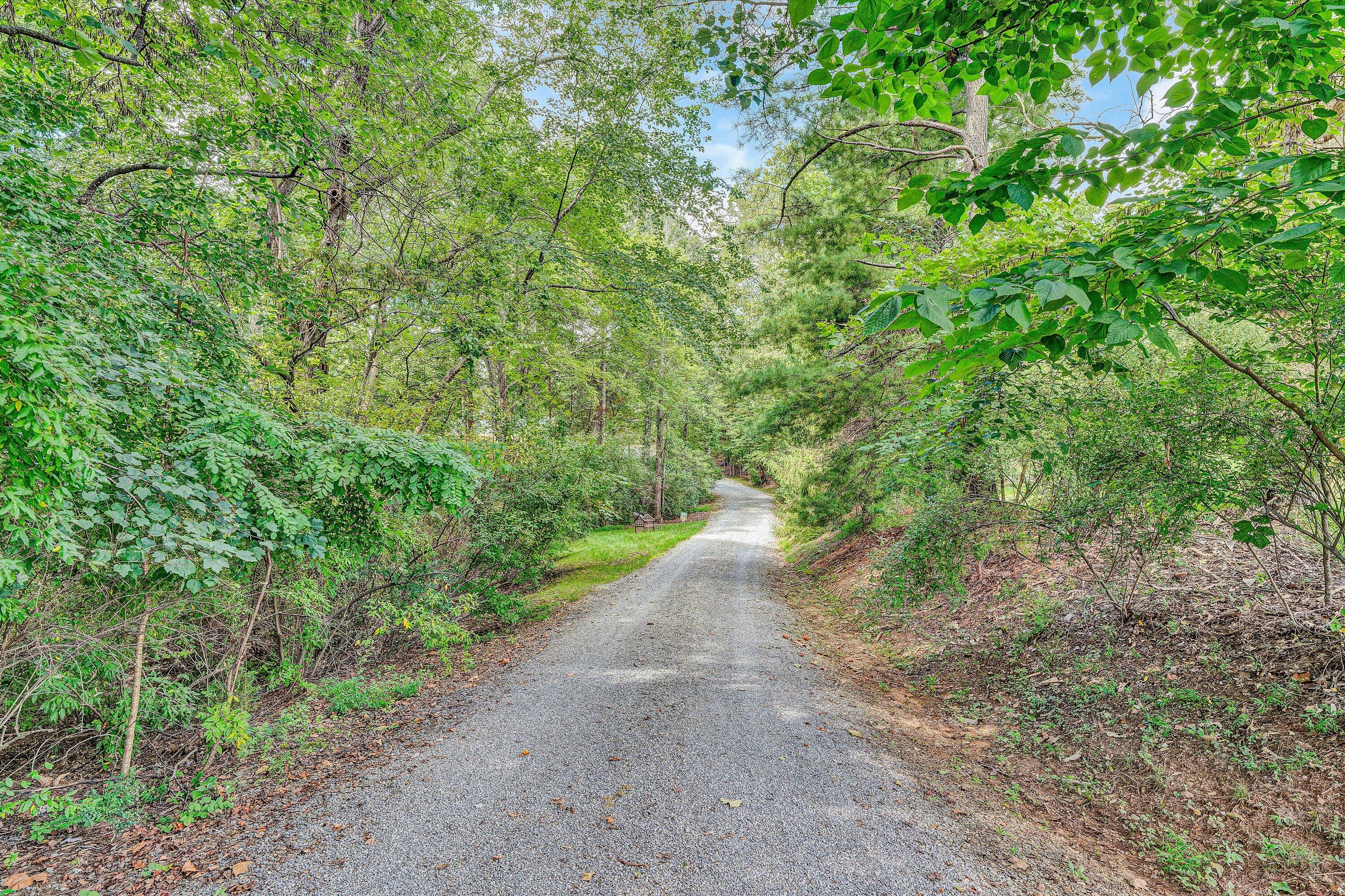 116 Deer Creek DR
