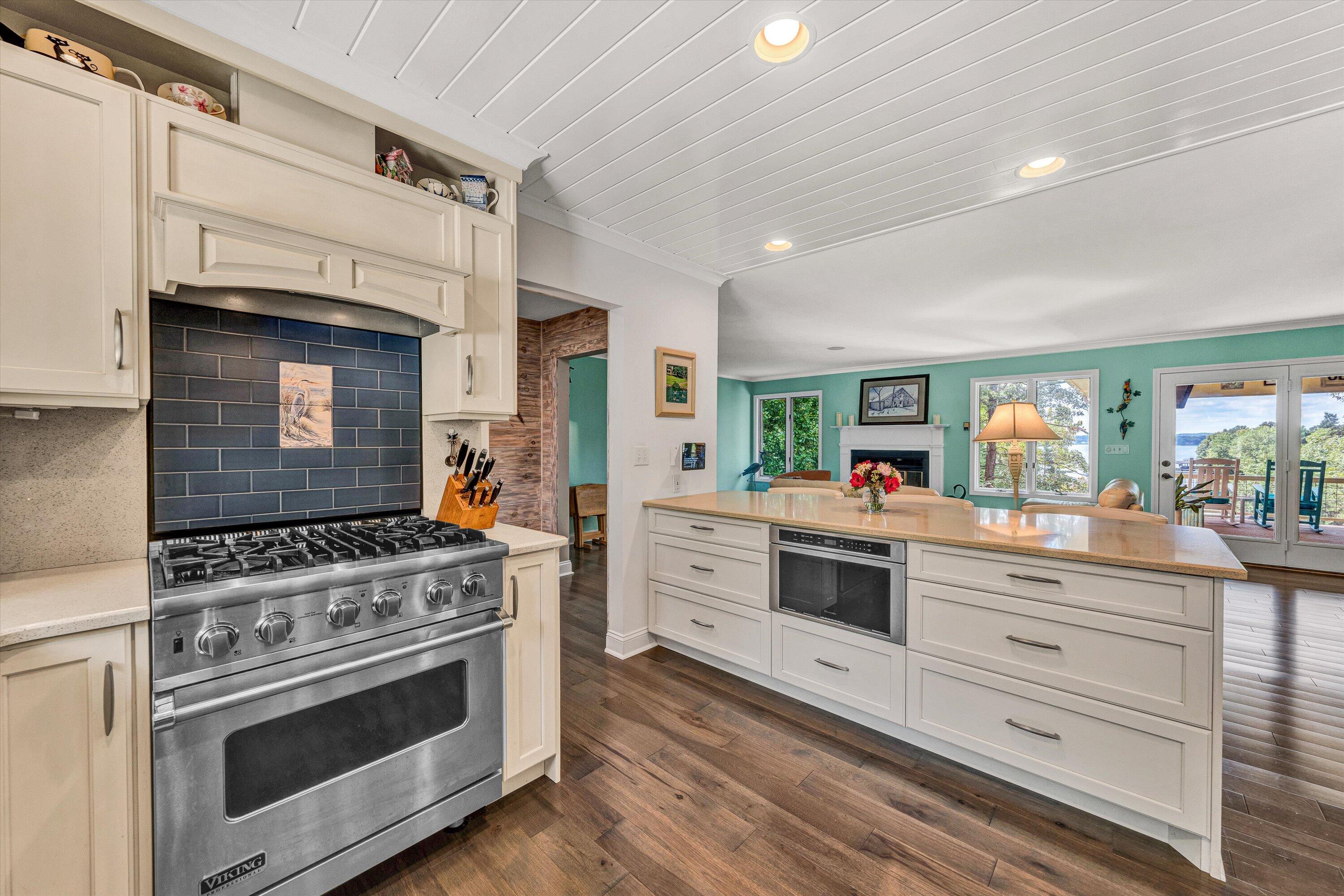 116 Deer Creek DR