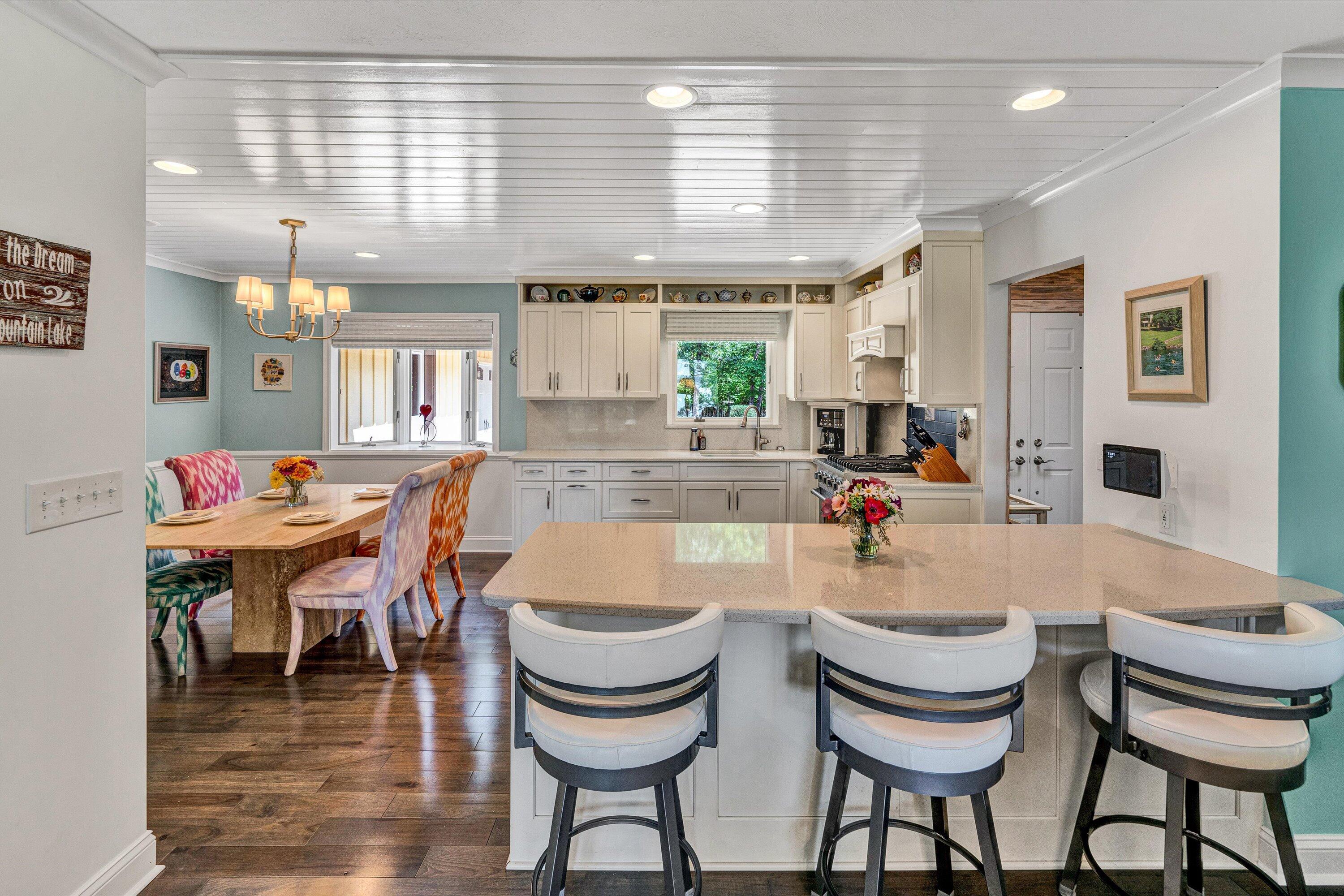116 Deer Creek DR