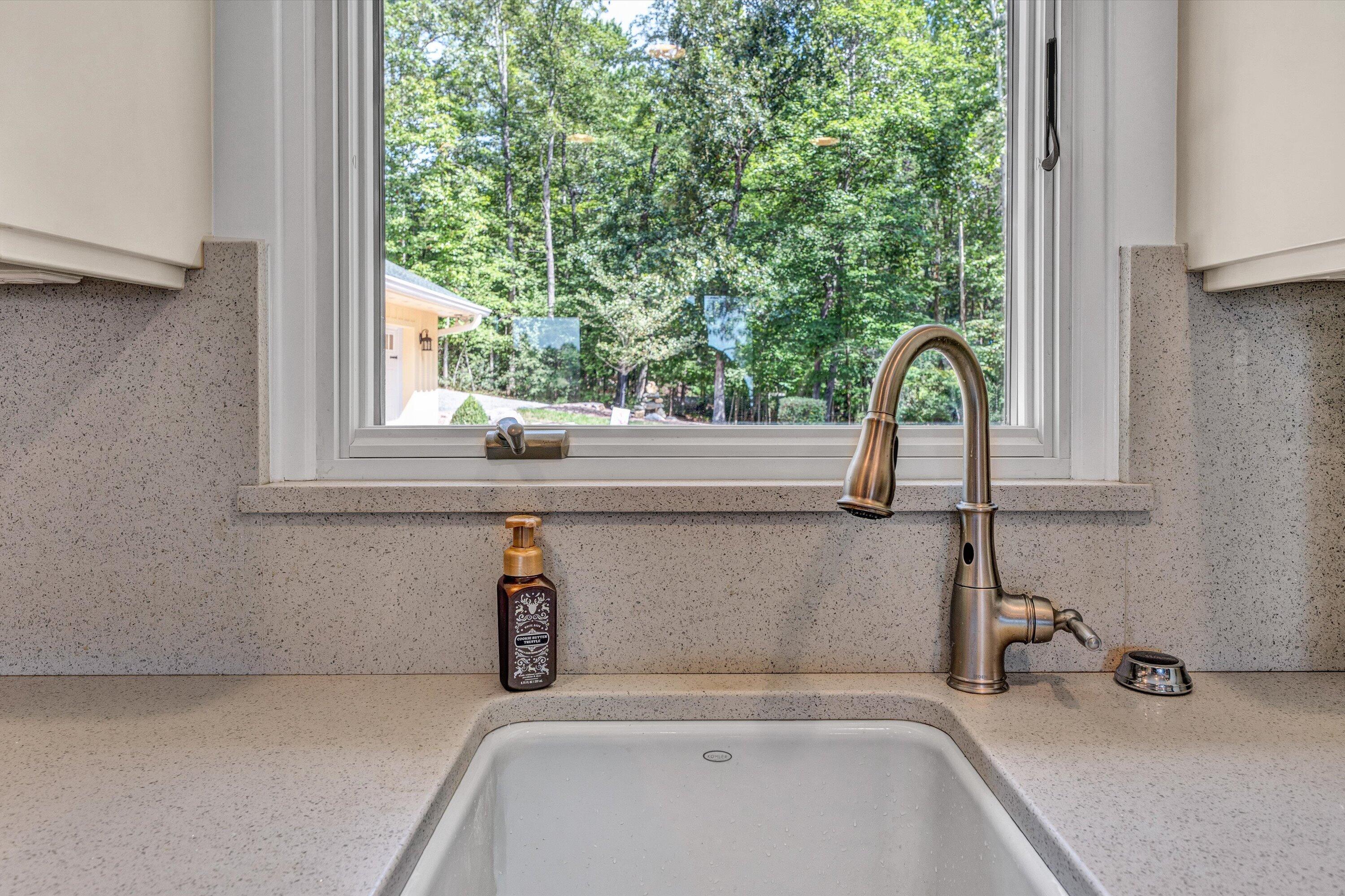 116 Deer Creek DR
