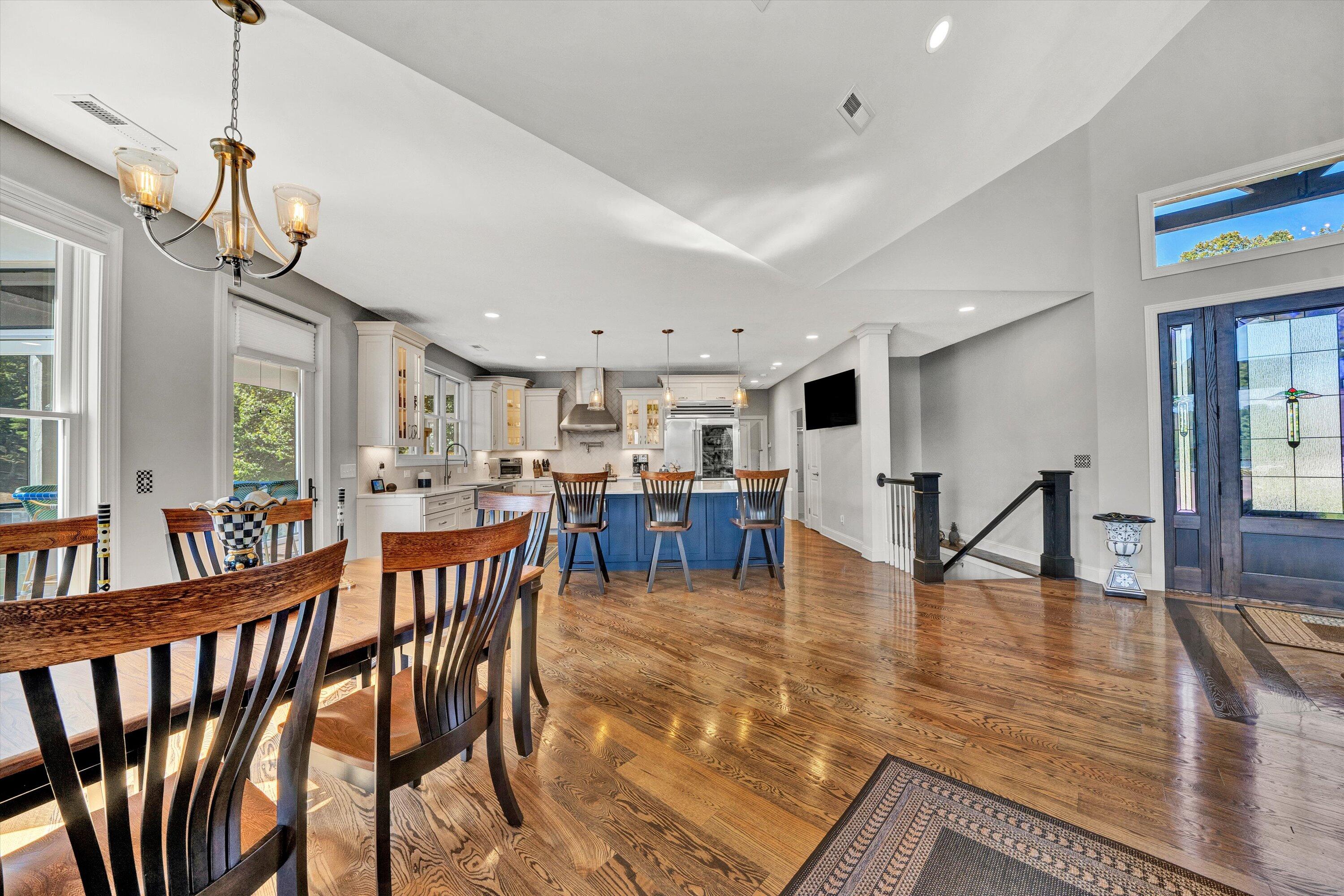 152 Windward Pointe DR