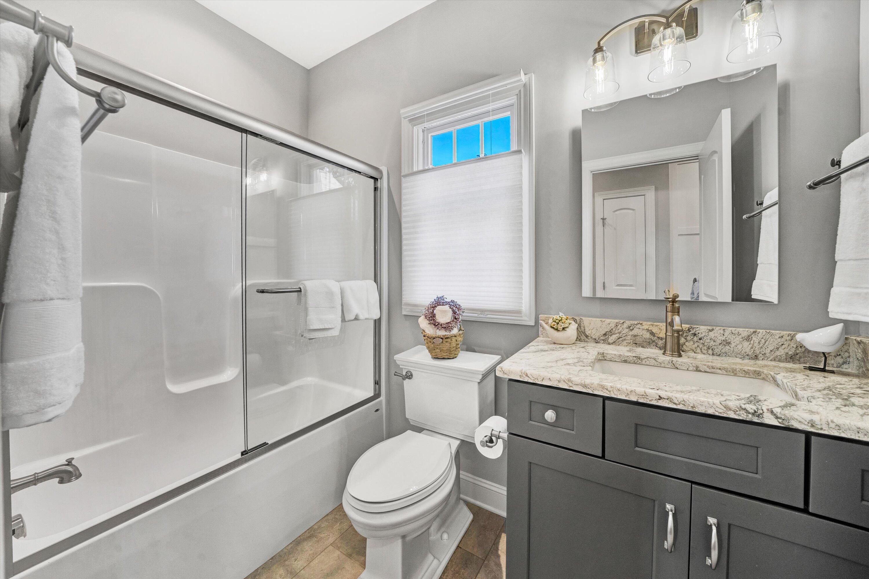 152 Windward Pointe DR