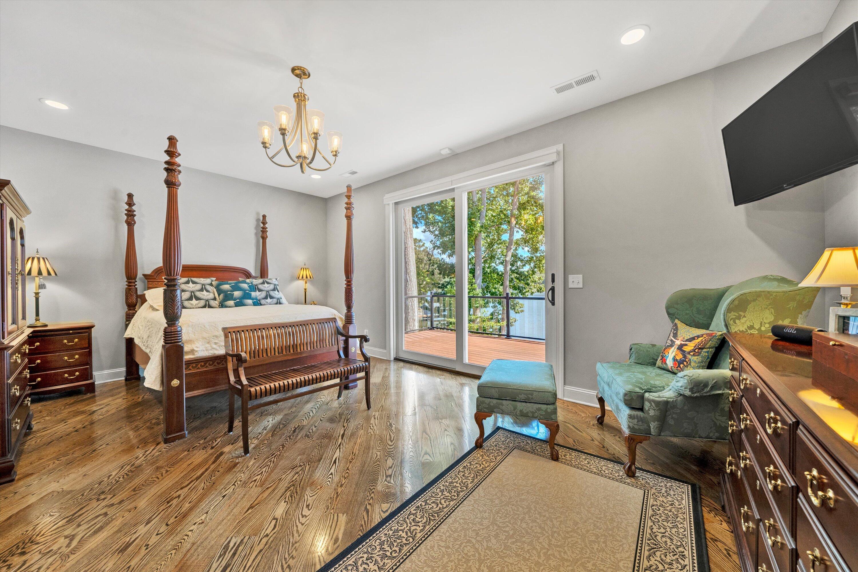 152 Windward Pointe DR