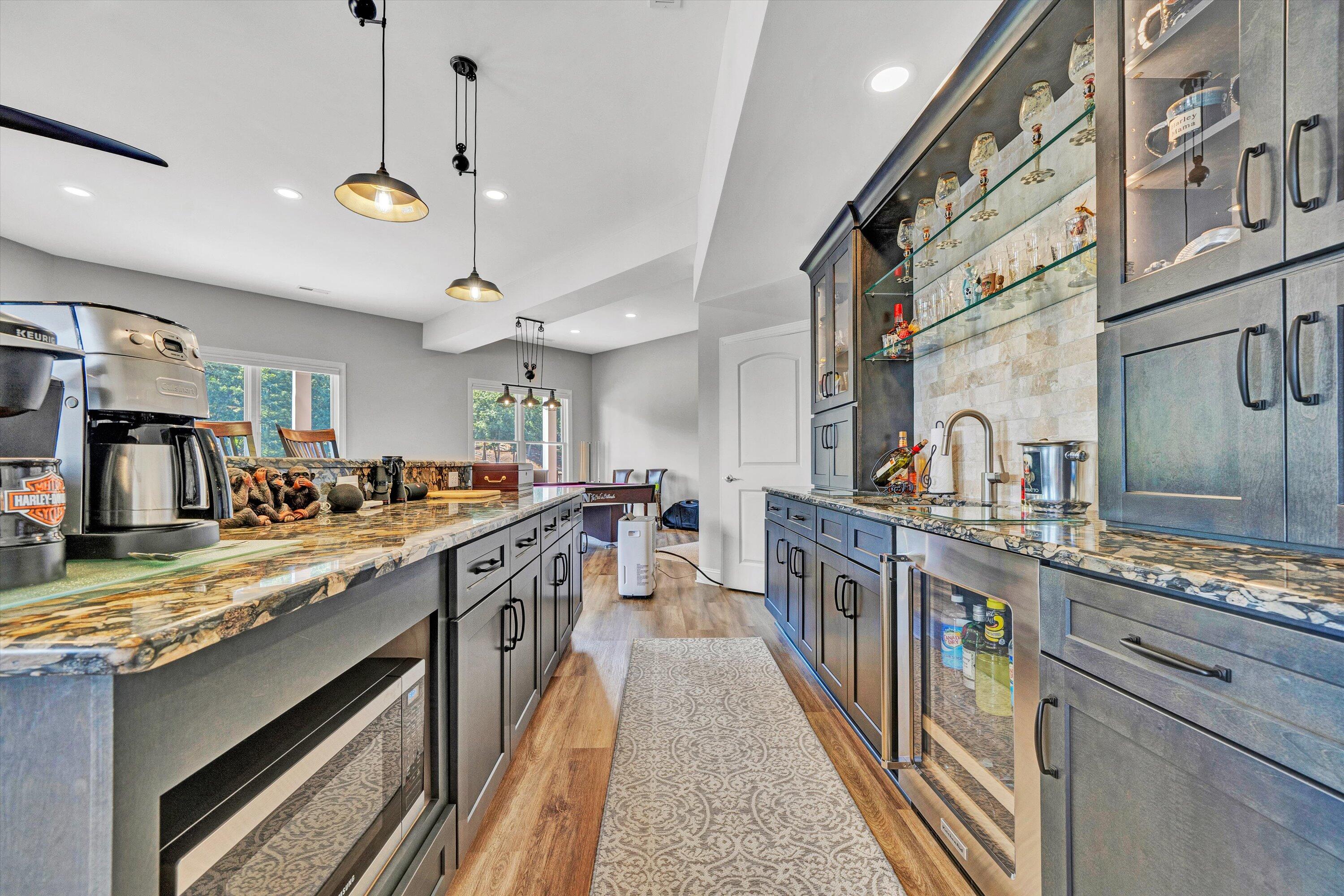 152 Windward Pointe DR