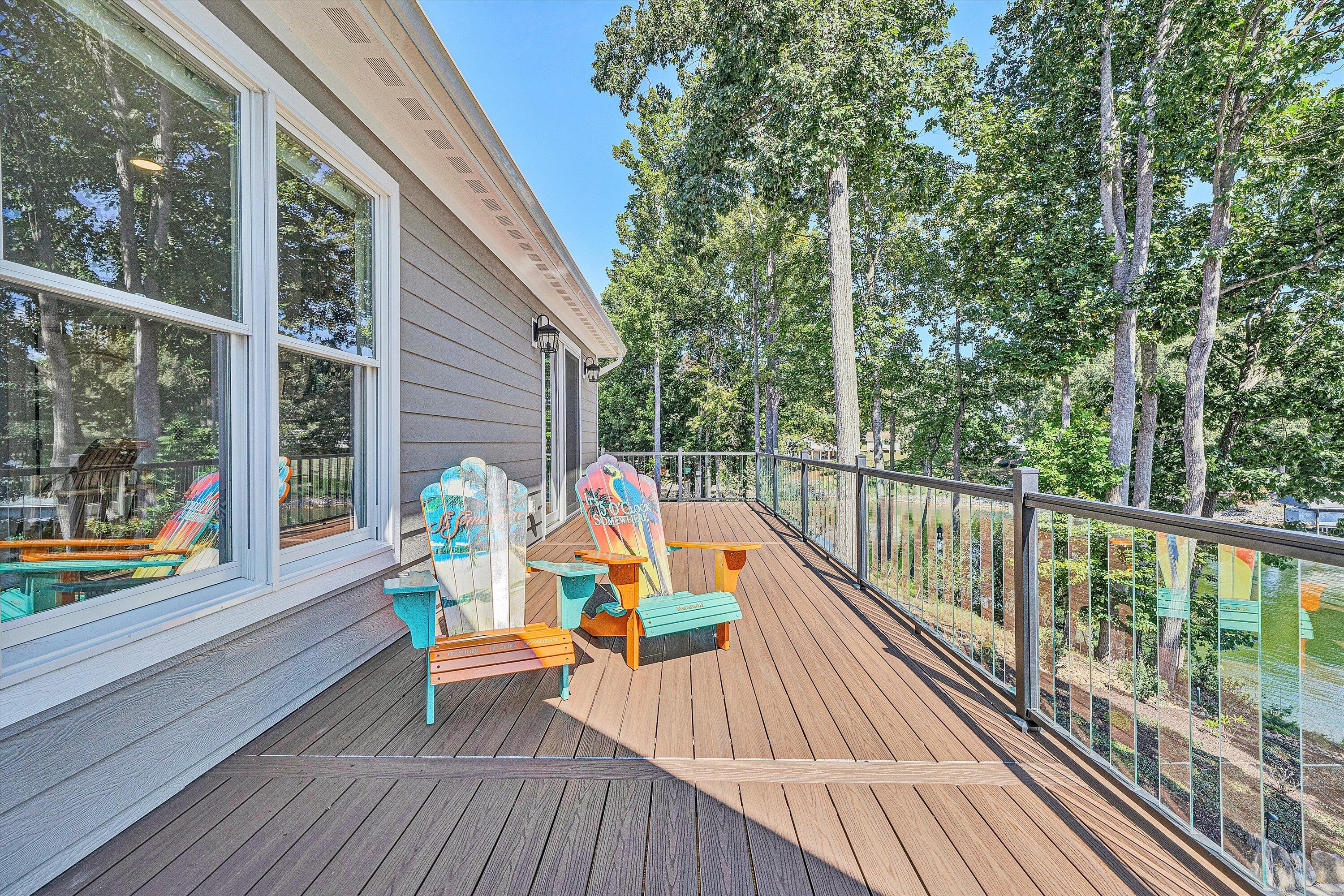 152 Windward Pointe DR