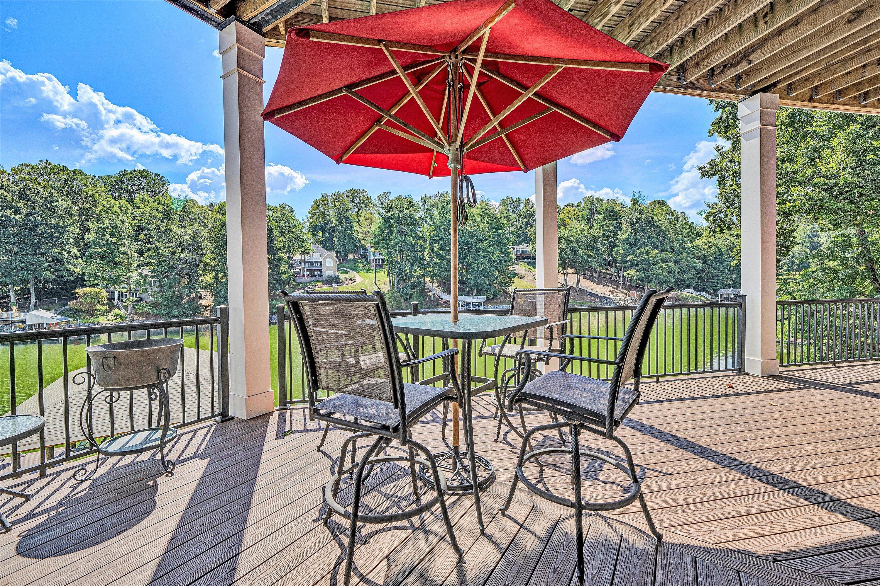 152 Windward Pointe DR