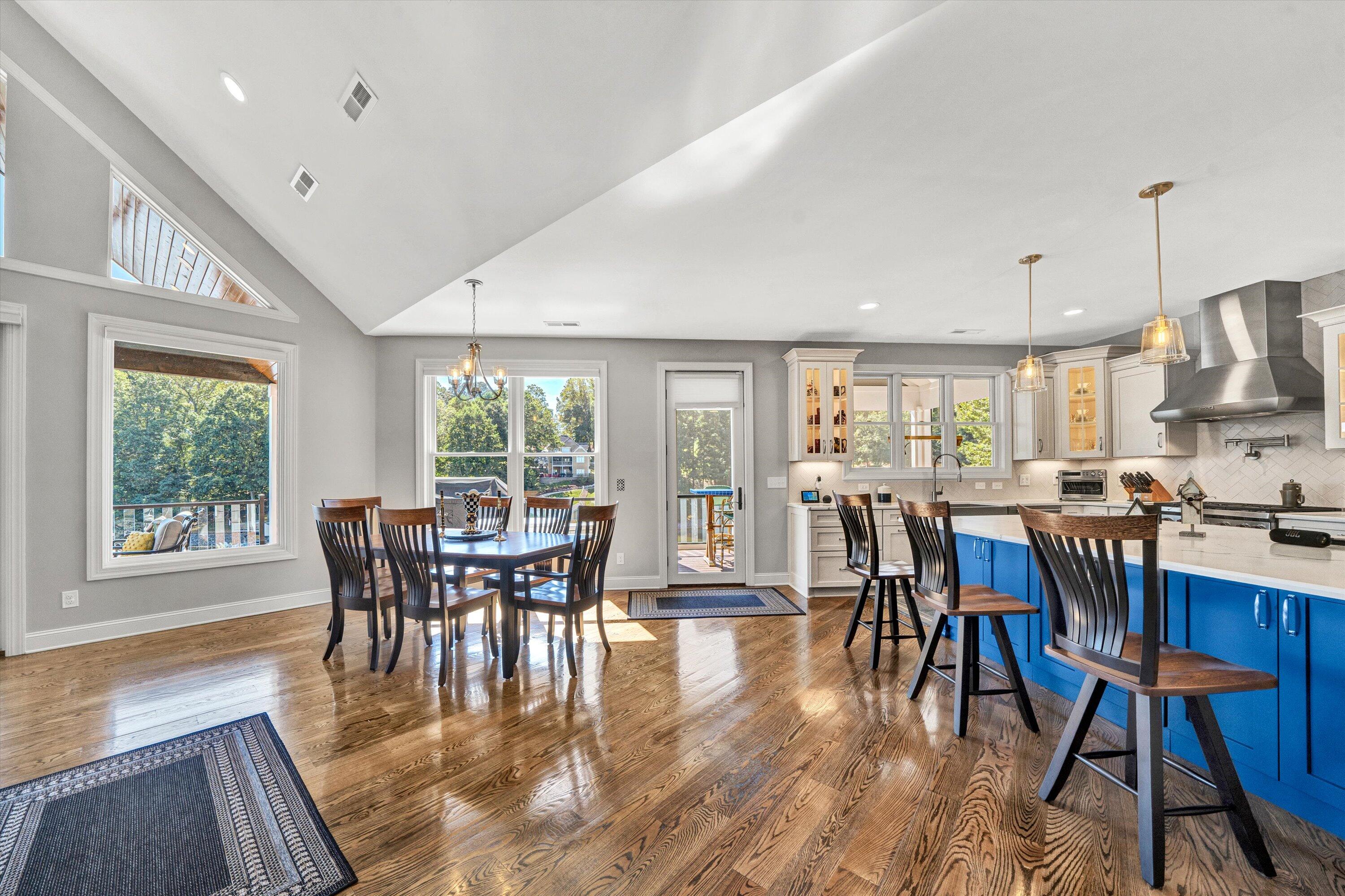 152 Windward Pointe DR