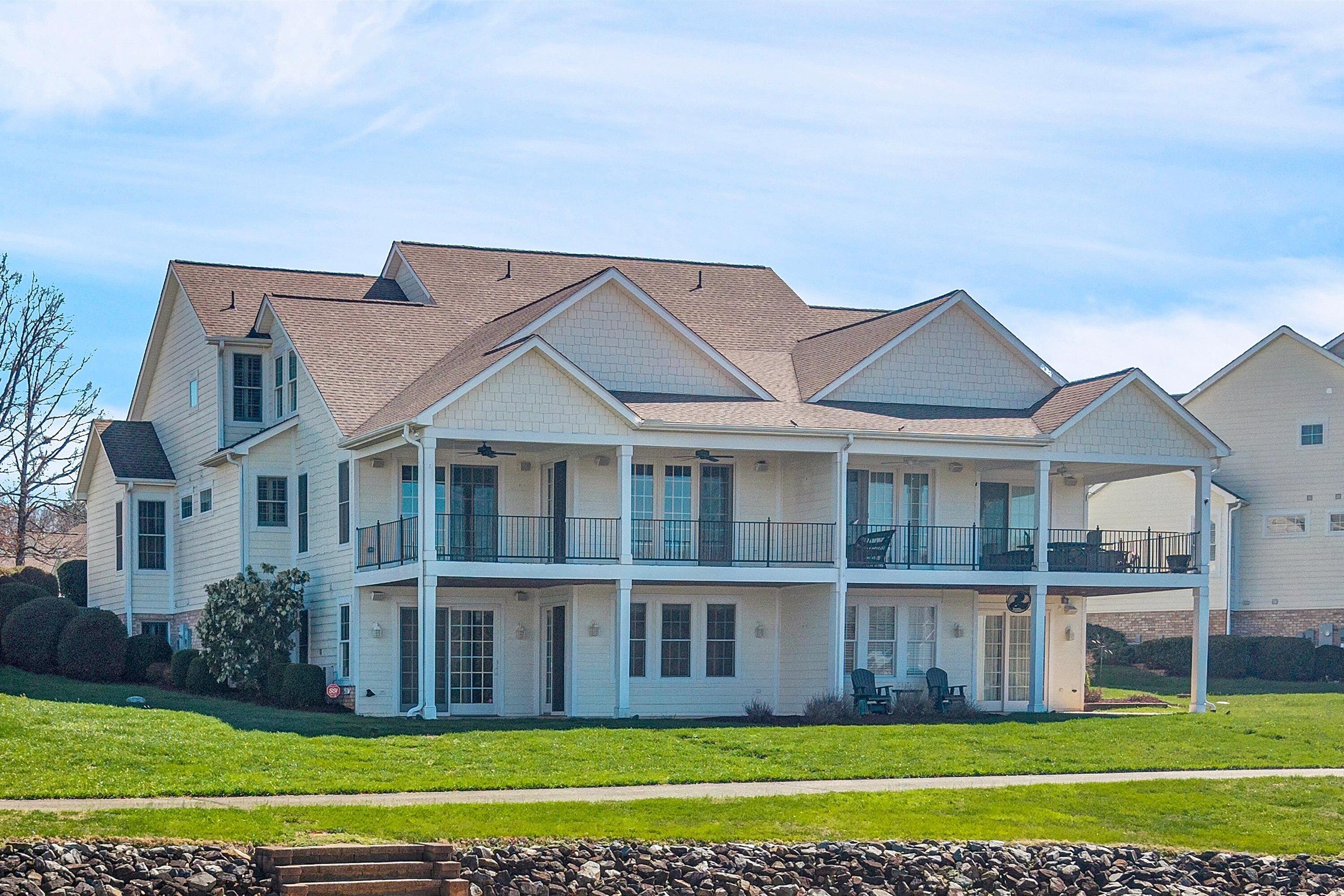 50 Brooke DR