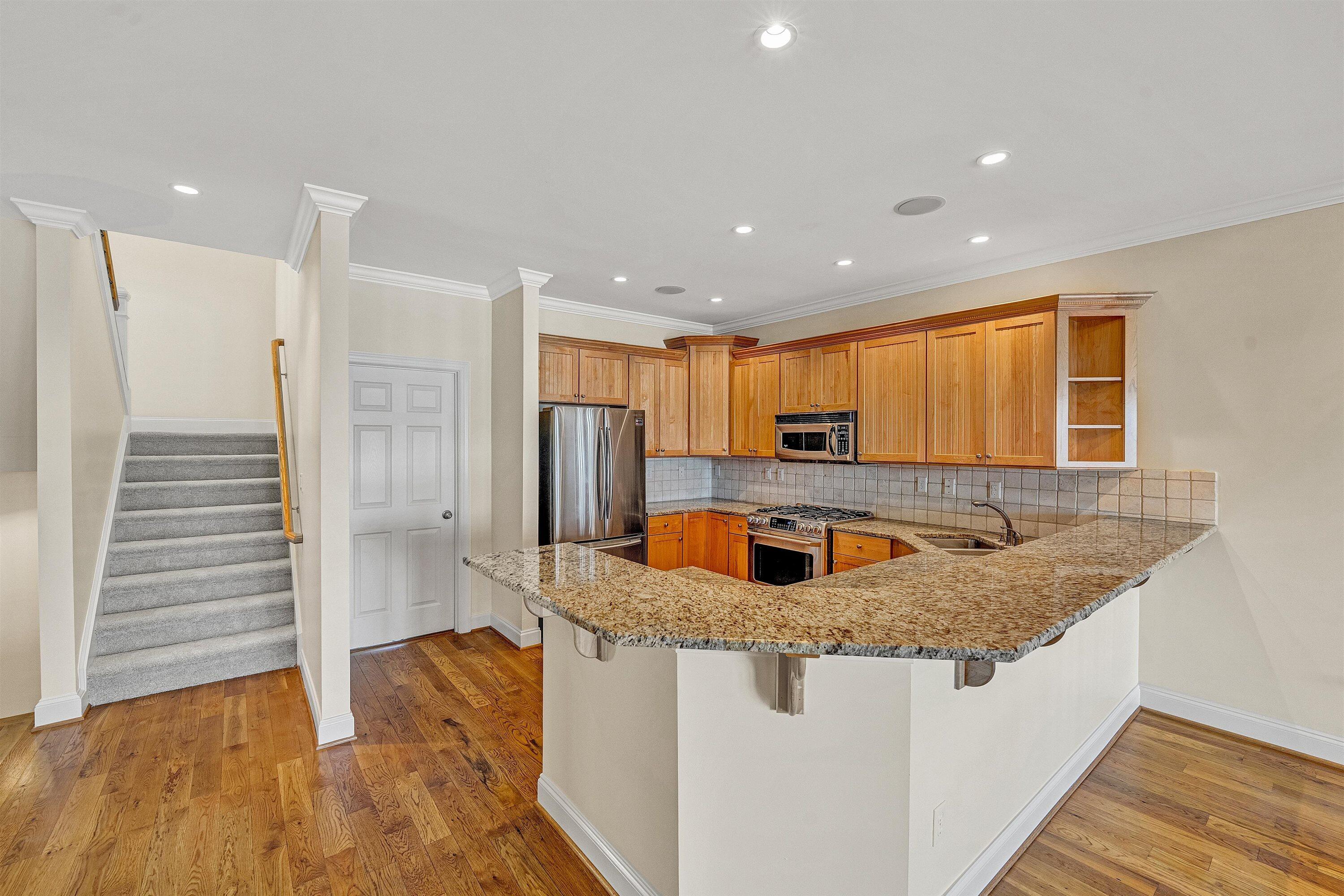 50 Brooke DR