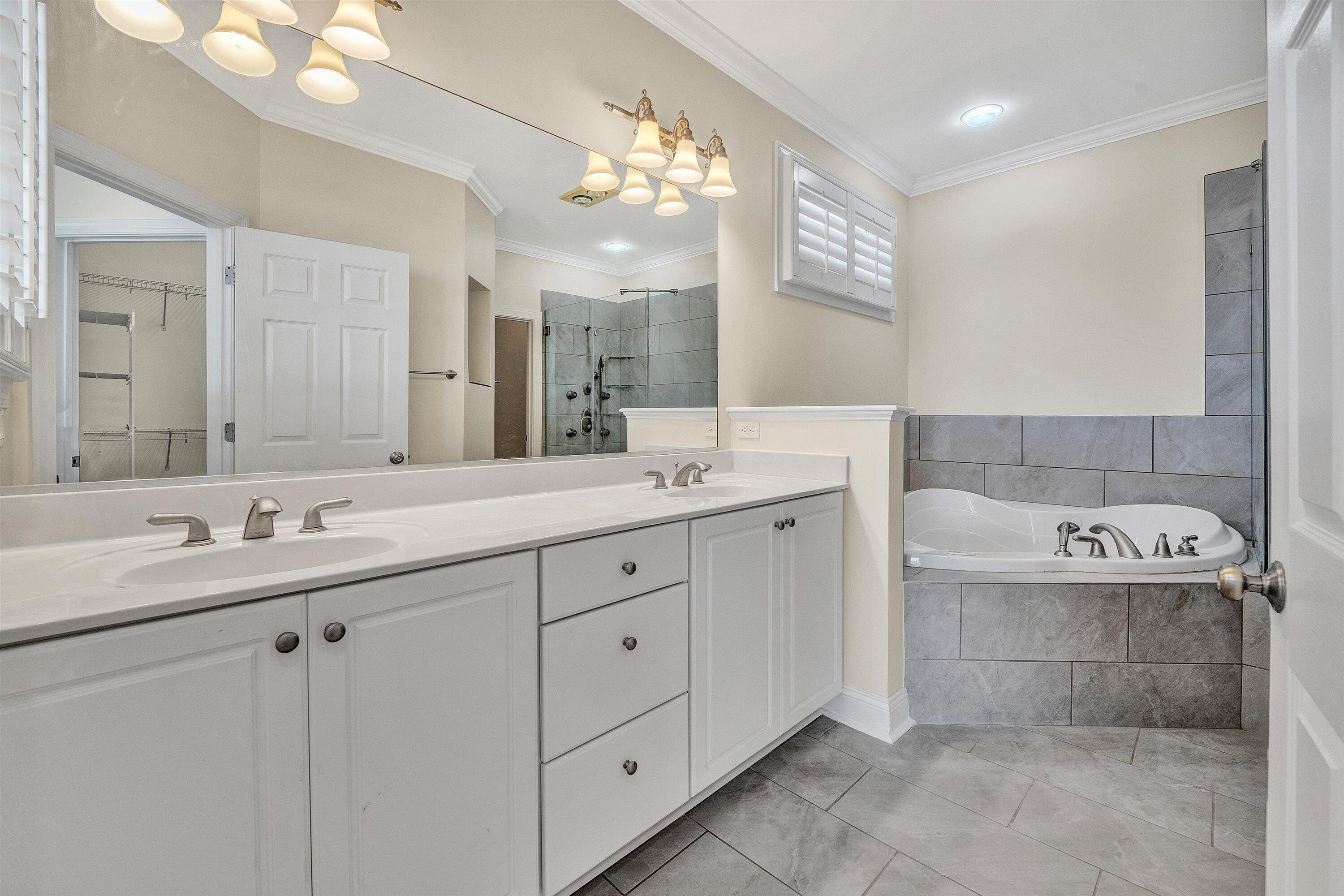 50 Brooke DR