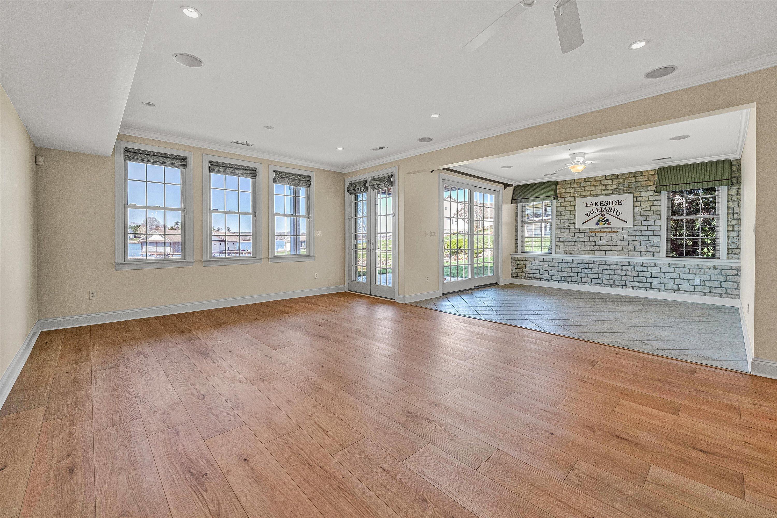 50 Brooke DR