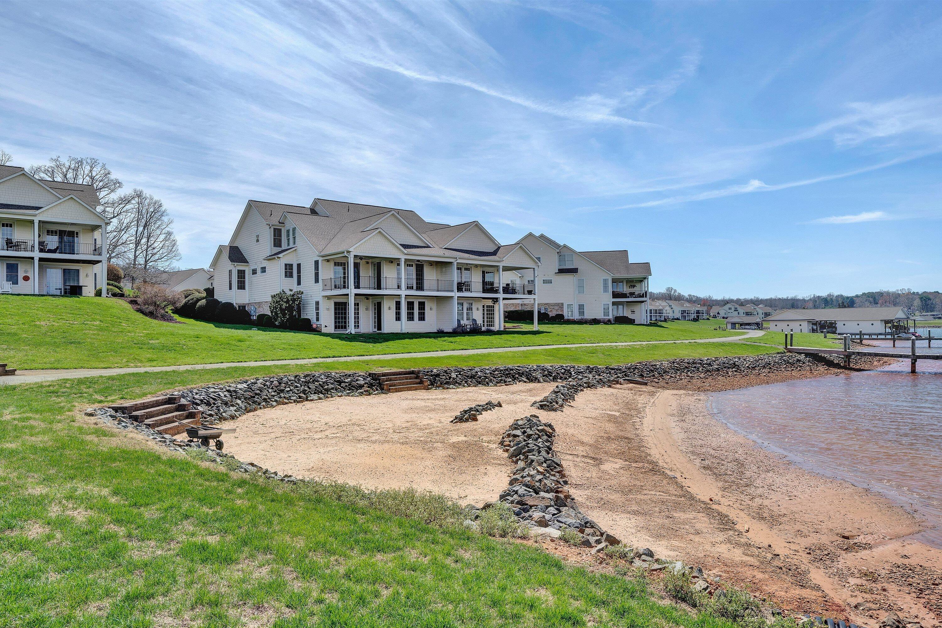 50 Brooke DR