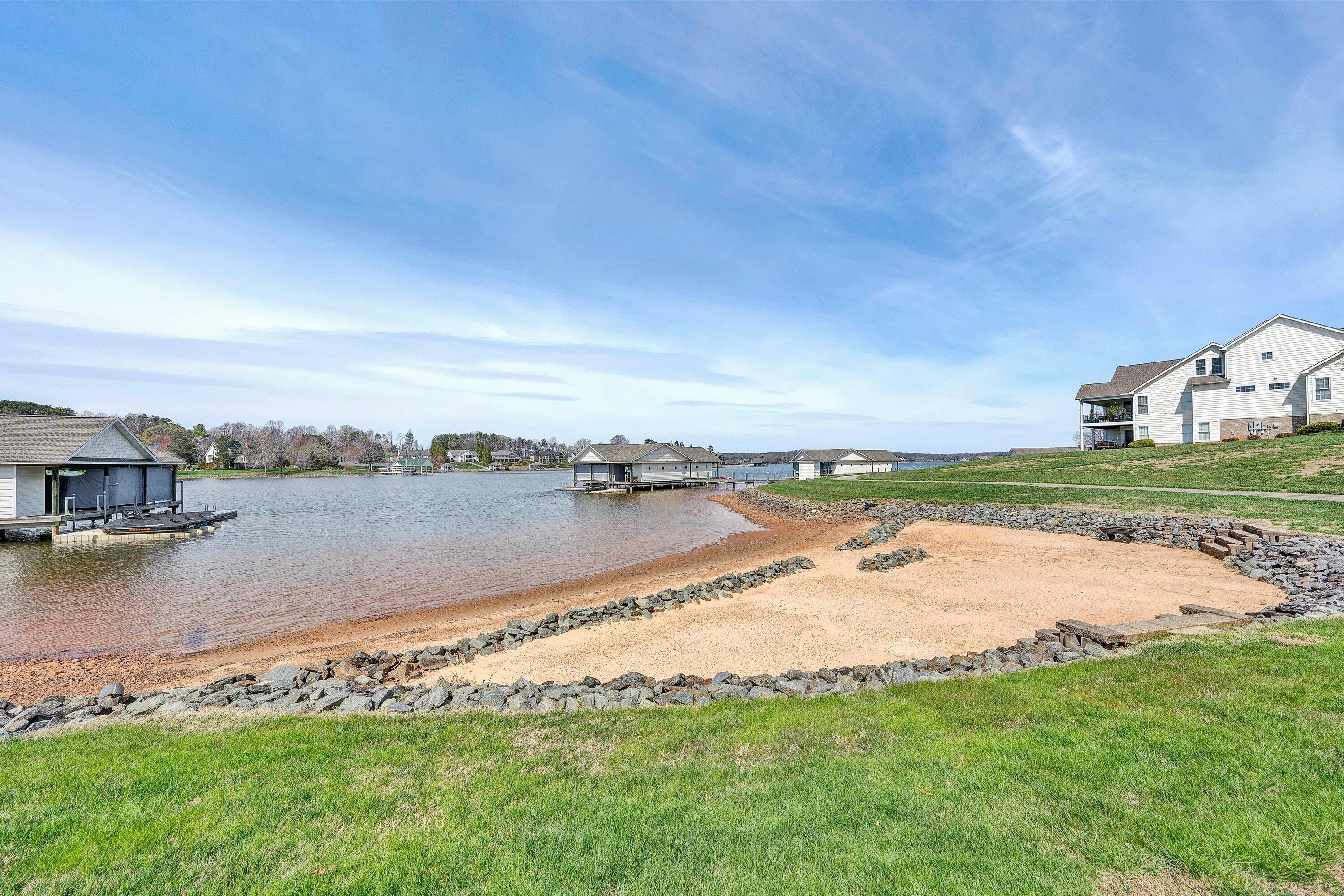 50 Brooke DR