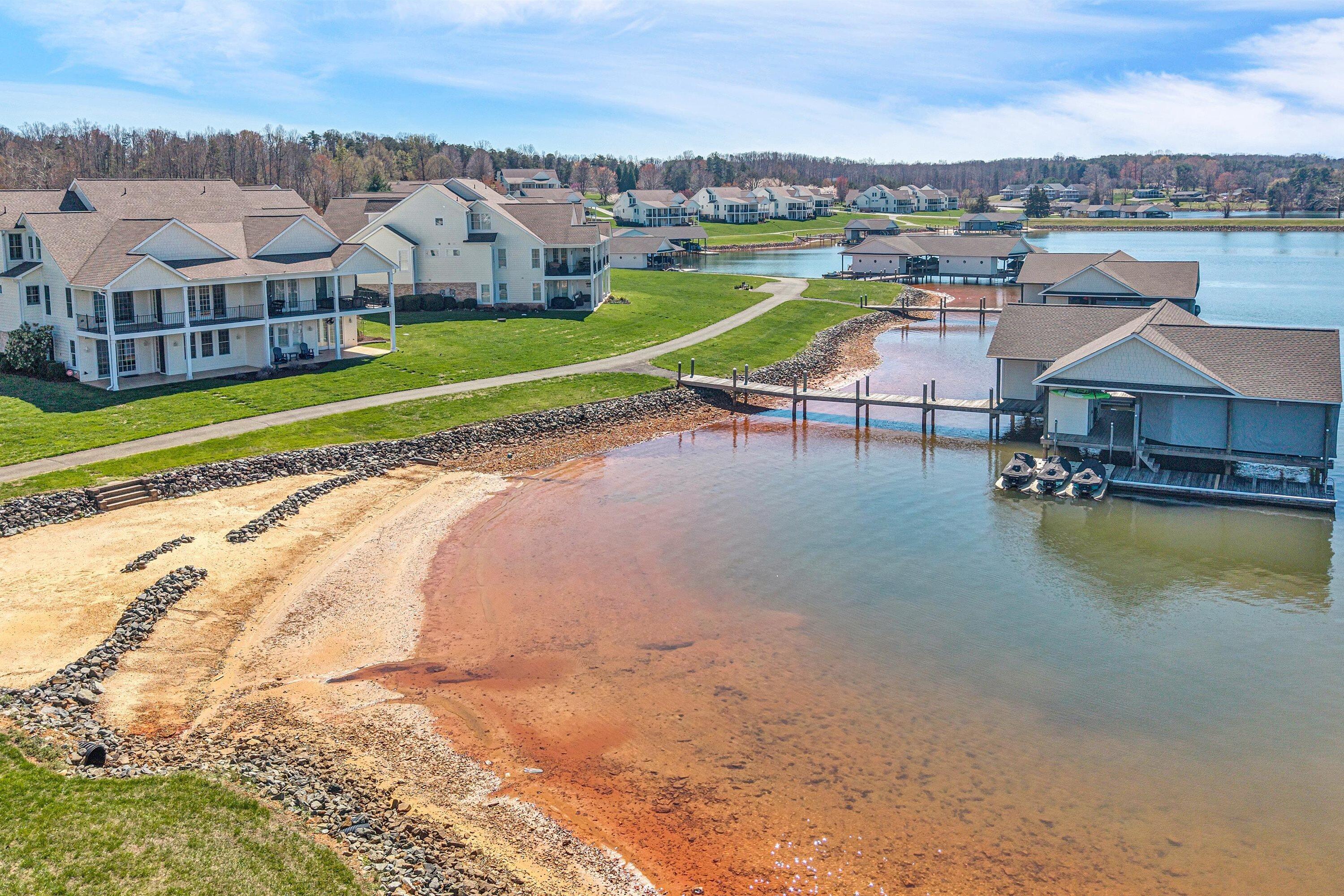 50 Brooke DR