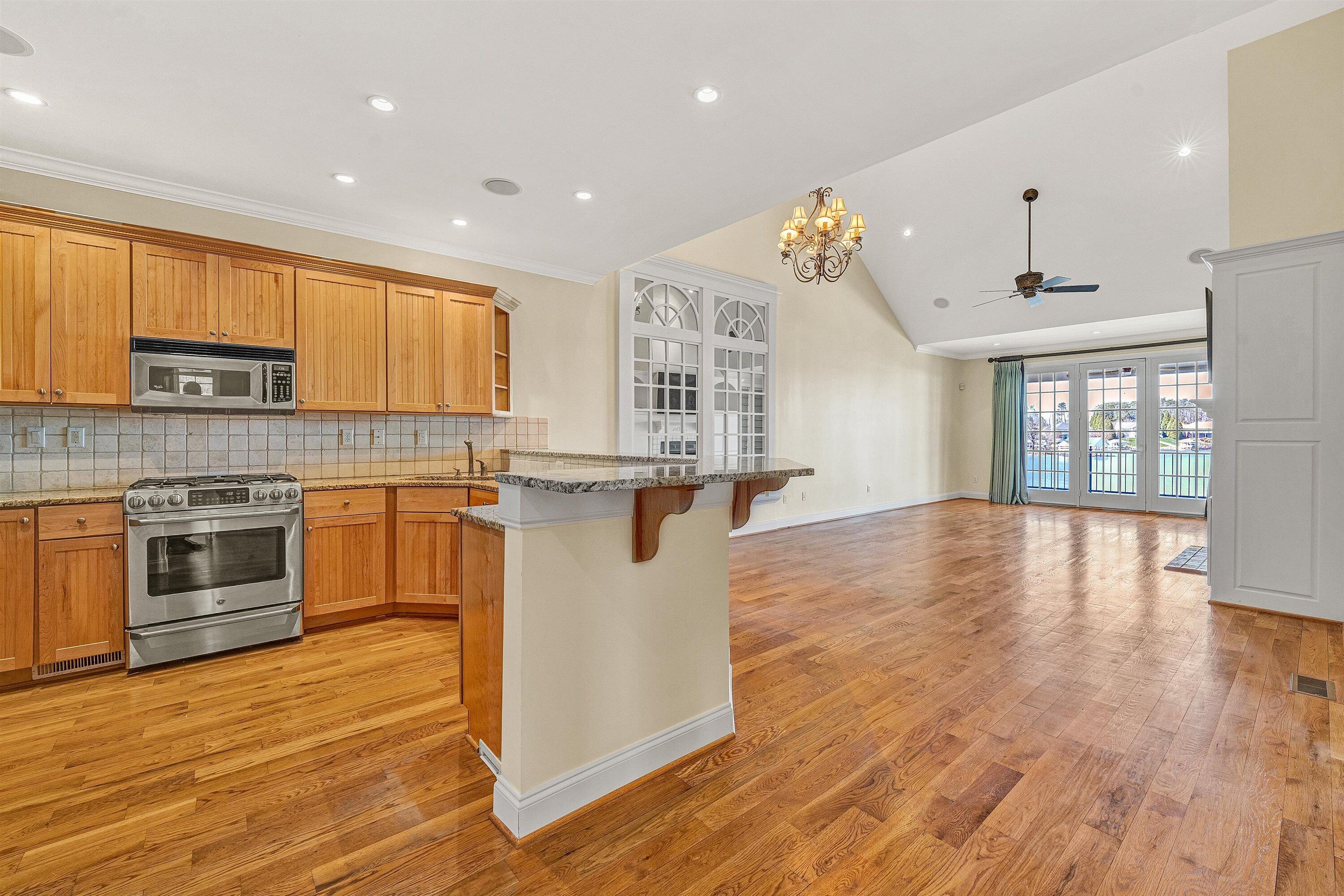 50 Brooke DR