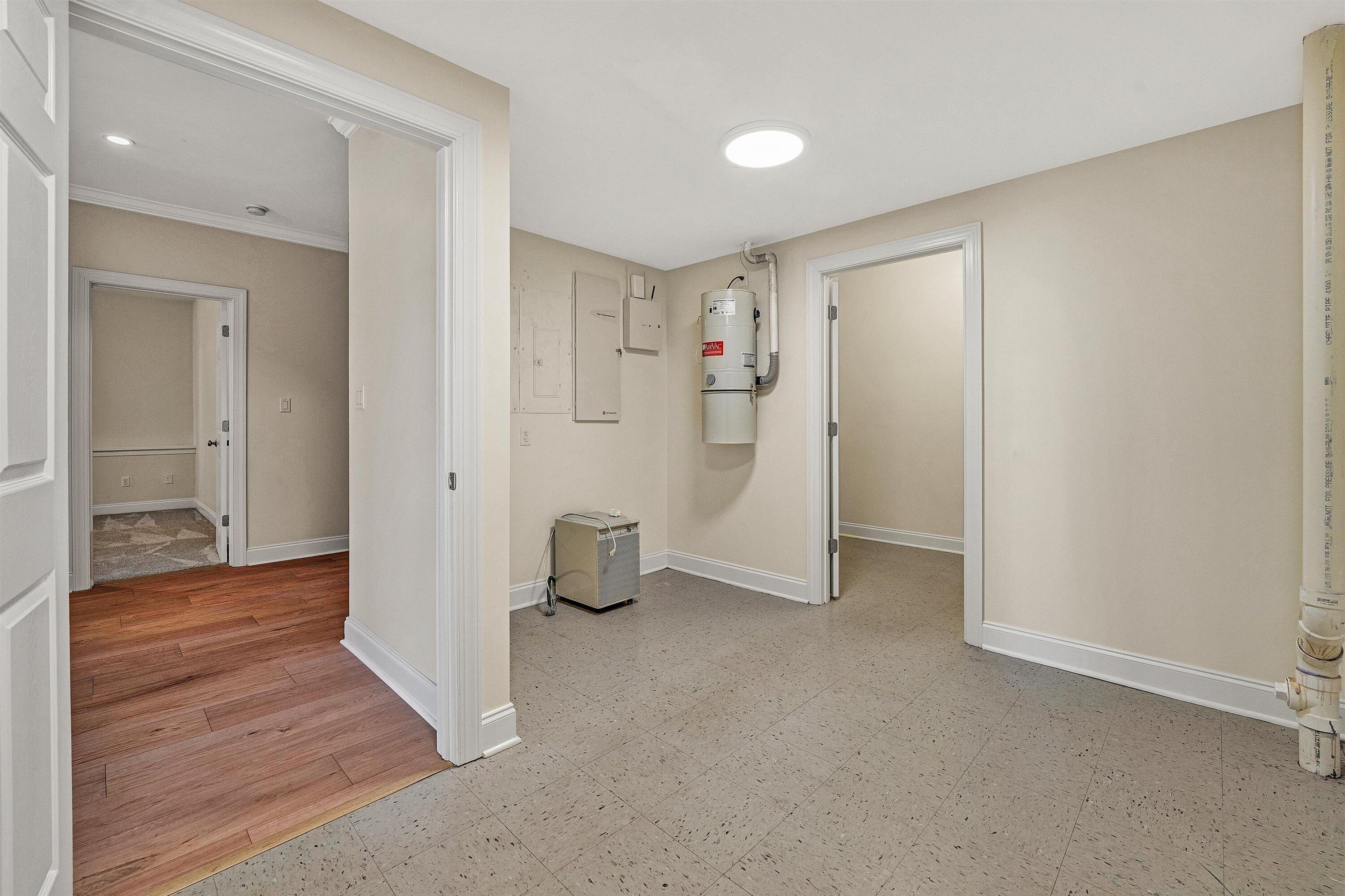 50 Brooke DR