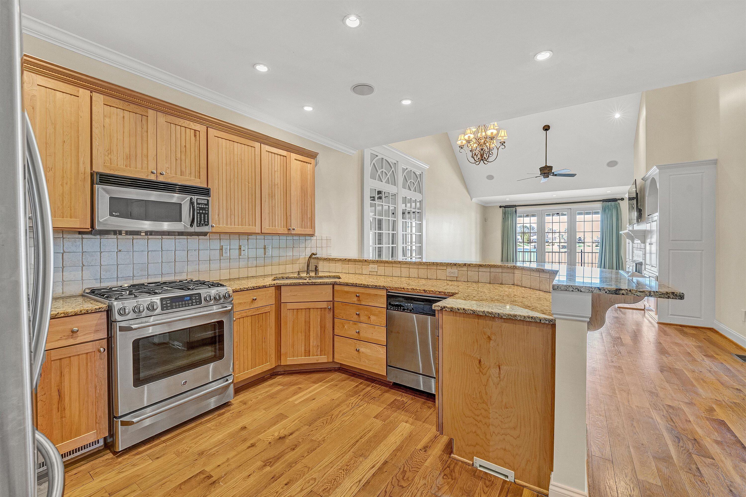 50 Brooke DR