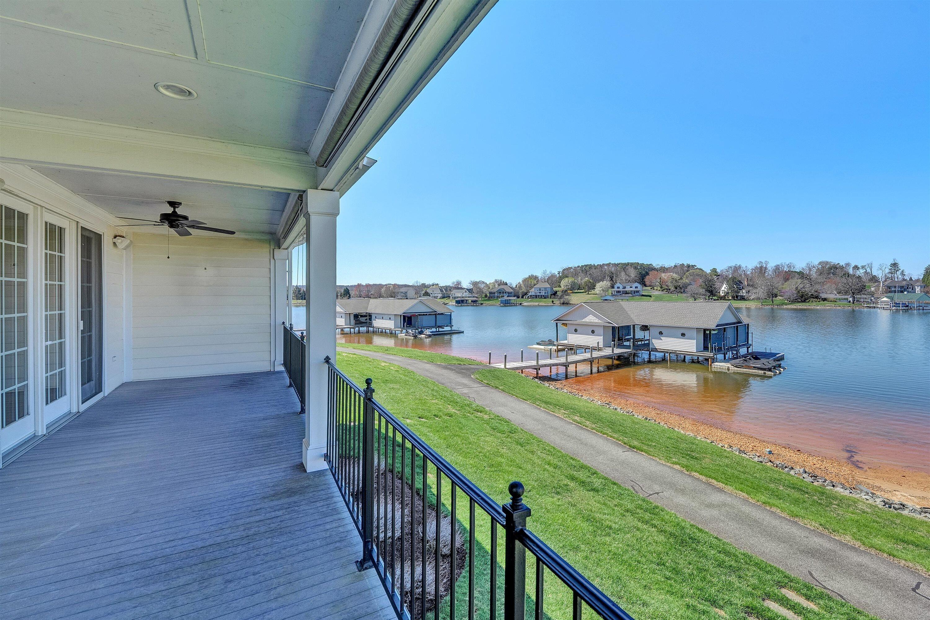 50 Brooke DR