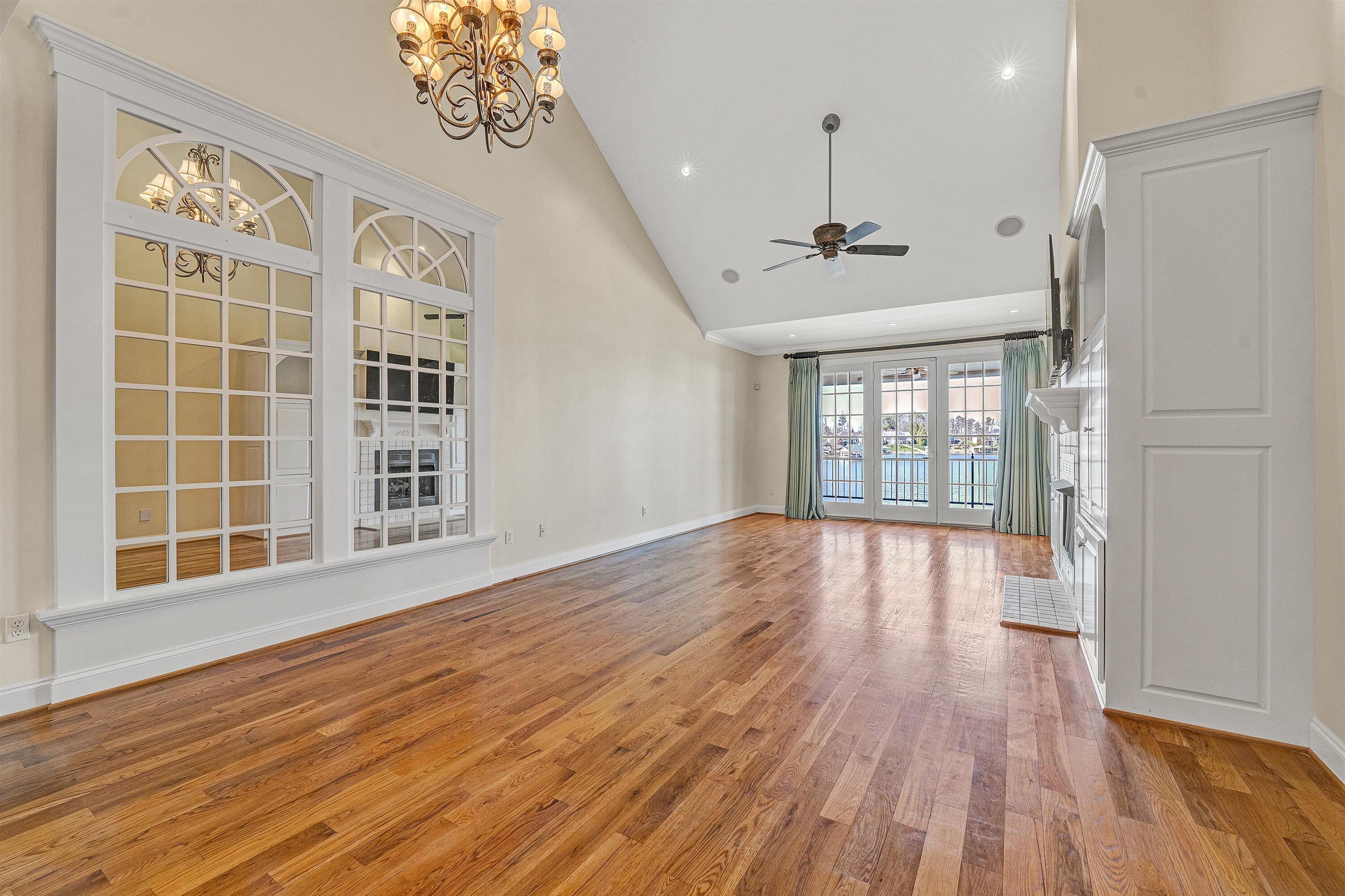 50 Brooke DR