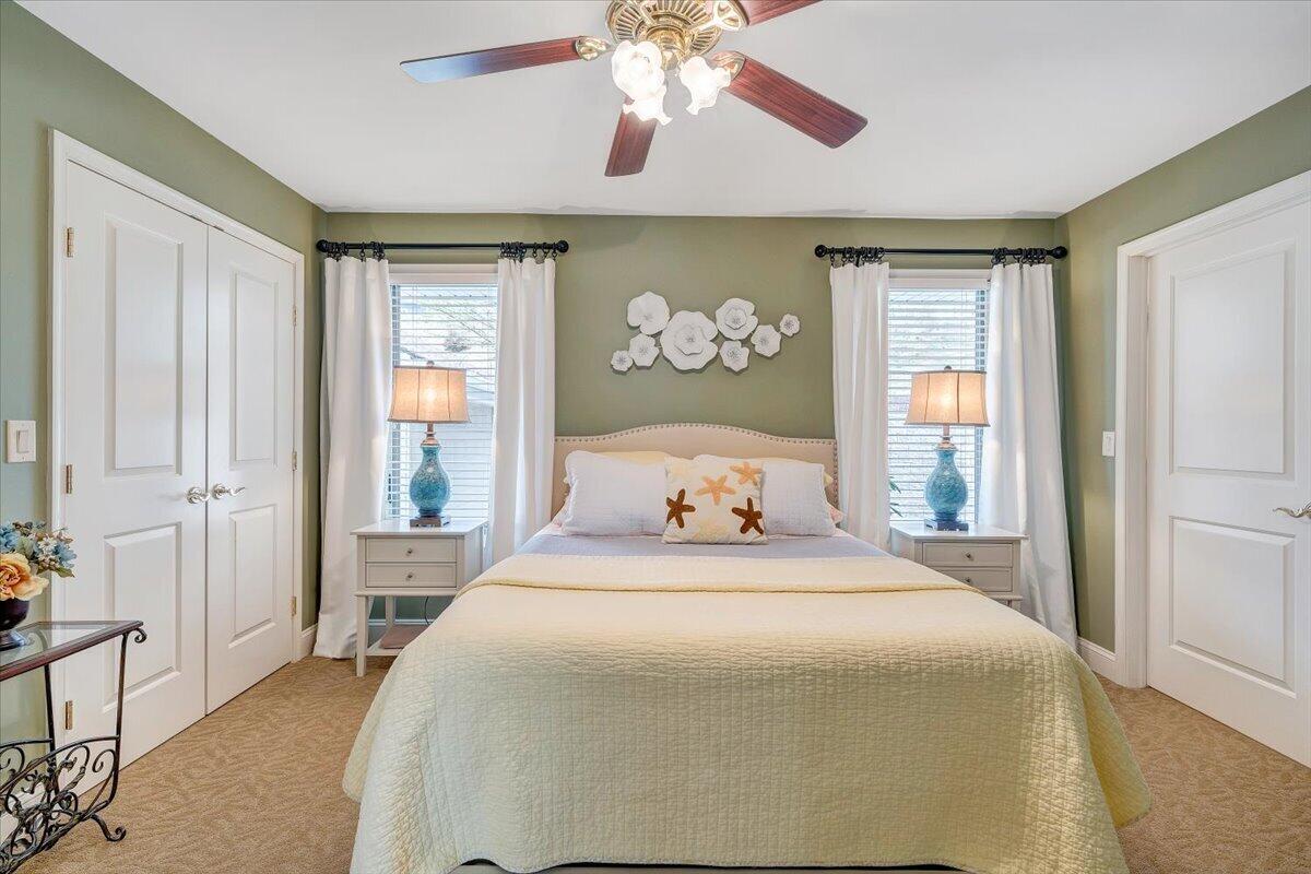 1055 REDBUD LN