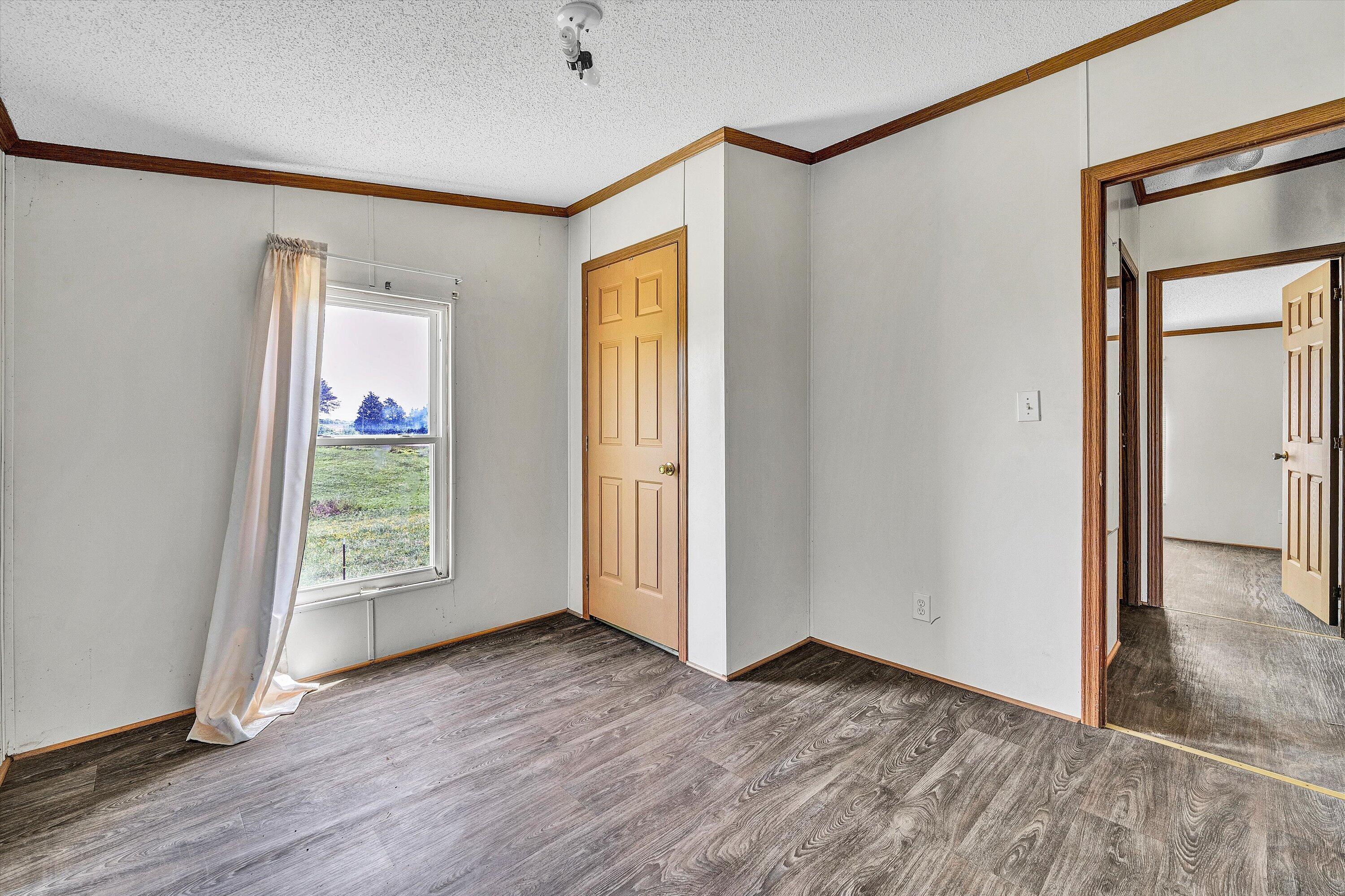 2583 Milton Hwy