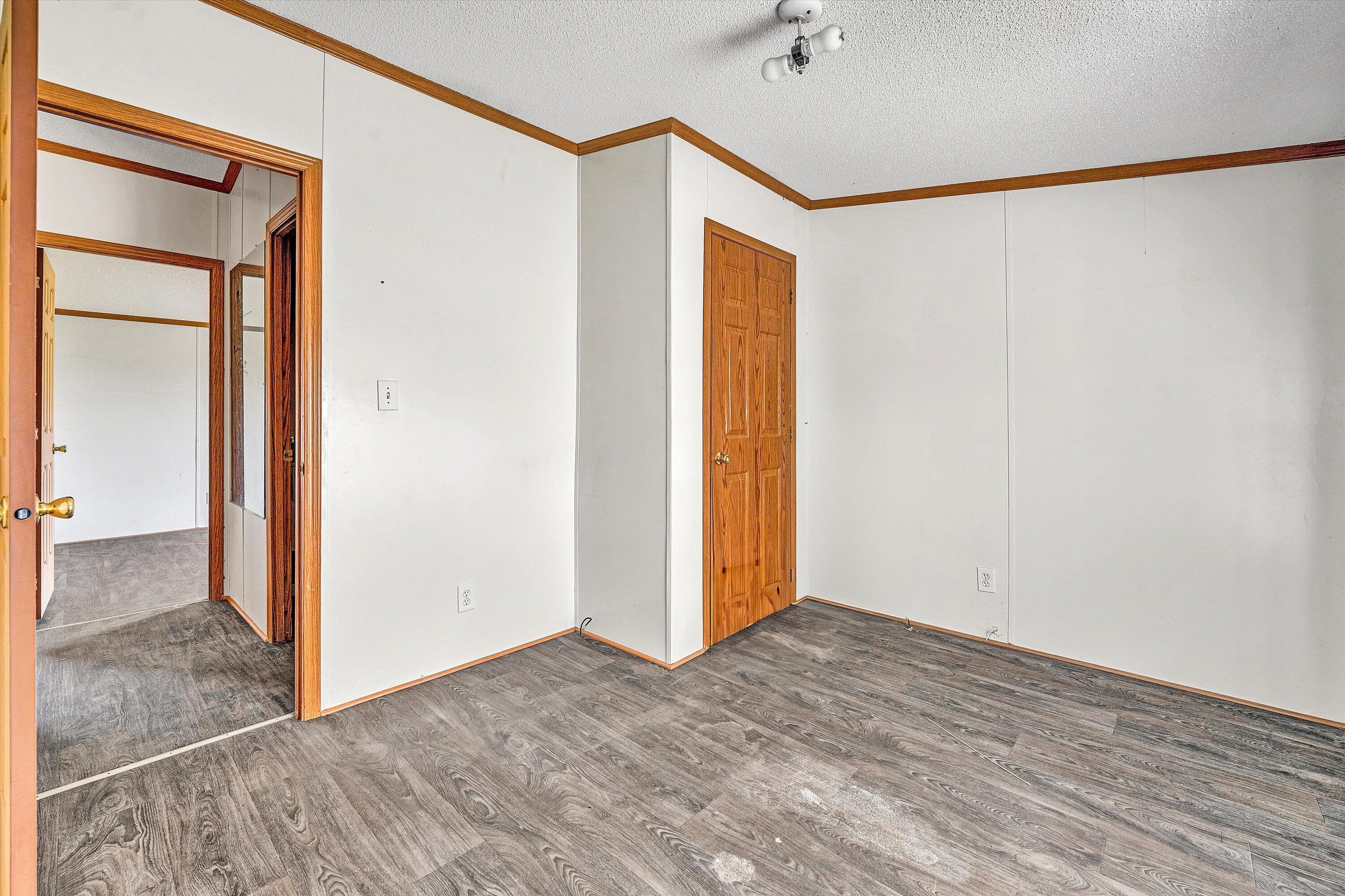 2583 Milton Hwy