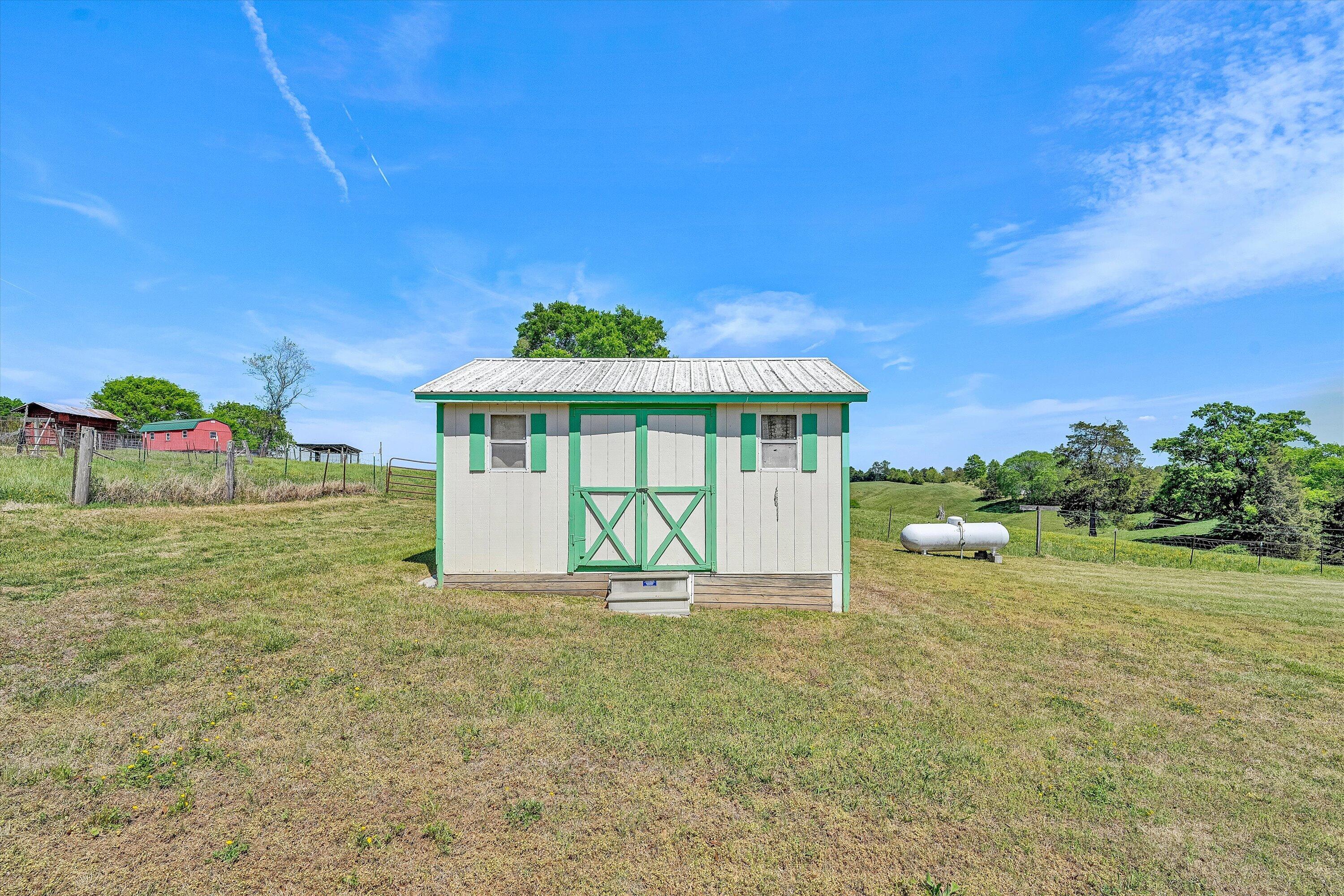2583 Milton Hwy