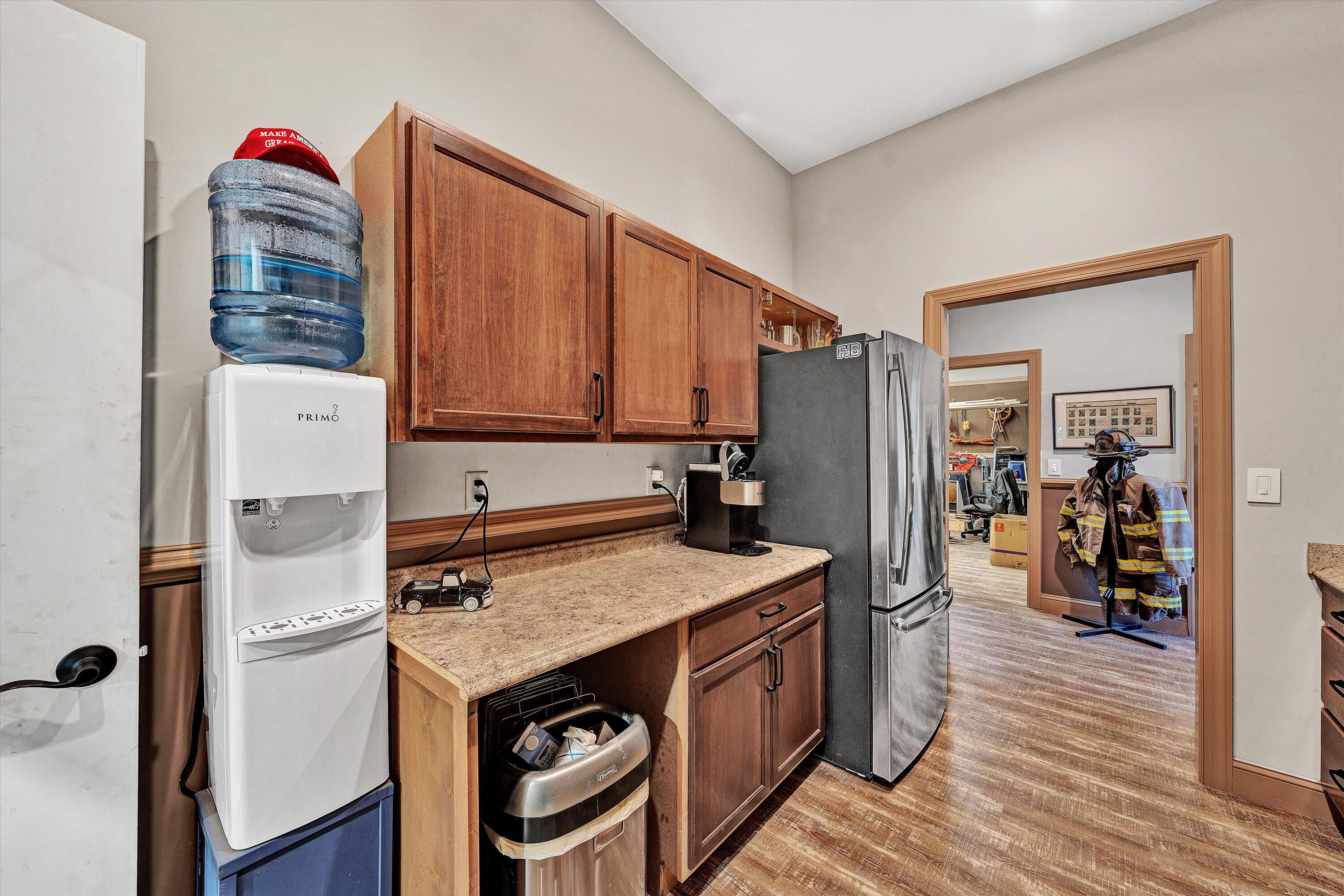 2680 Bluewater DR
